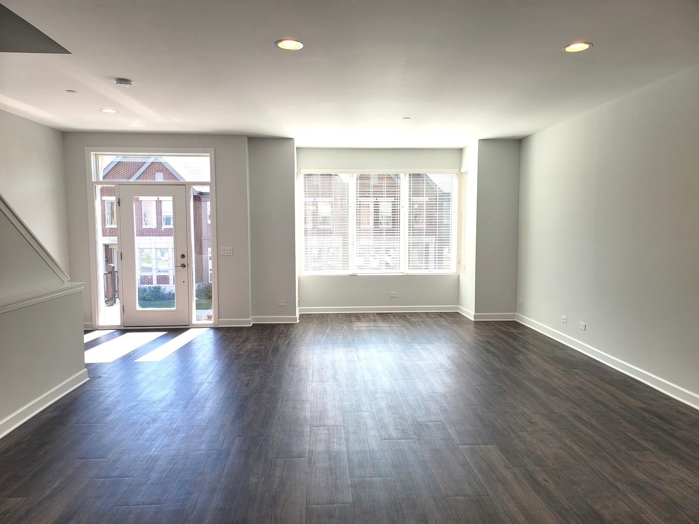 1257 Gateway Court, Northbrook, IL 60062