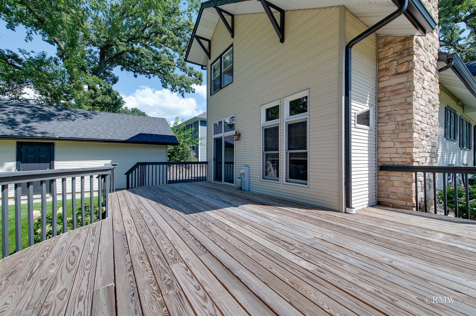 246 S Oak Street, Itasca, IL 60143