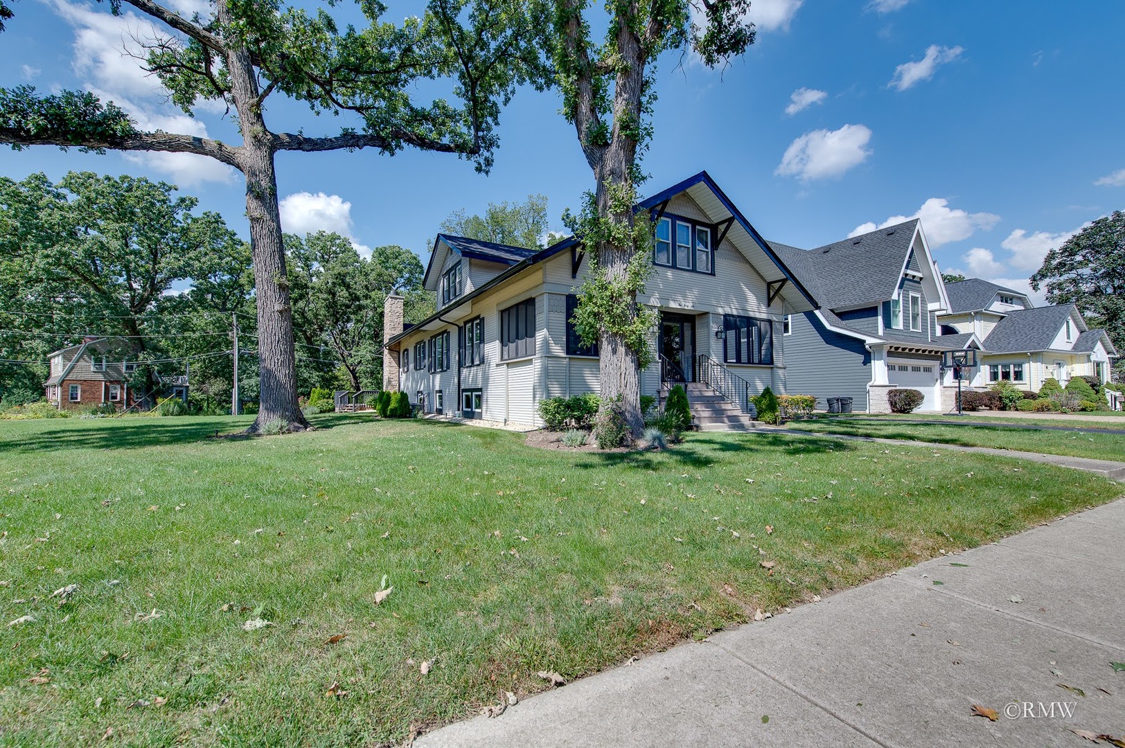 246 S Oak Street, Itasca, IL 60143