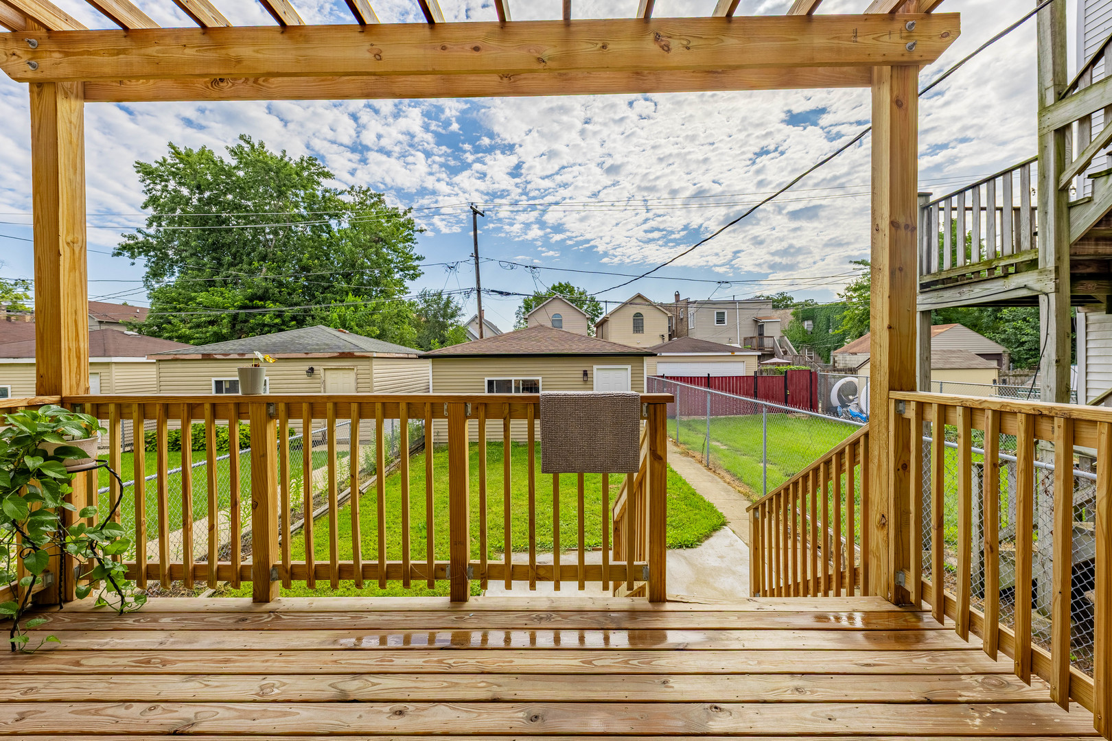 7335 S Greenwood Avenue, Chicago, IL 60619