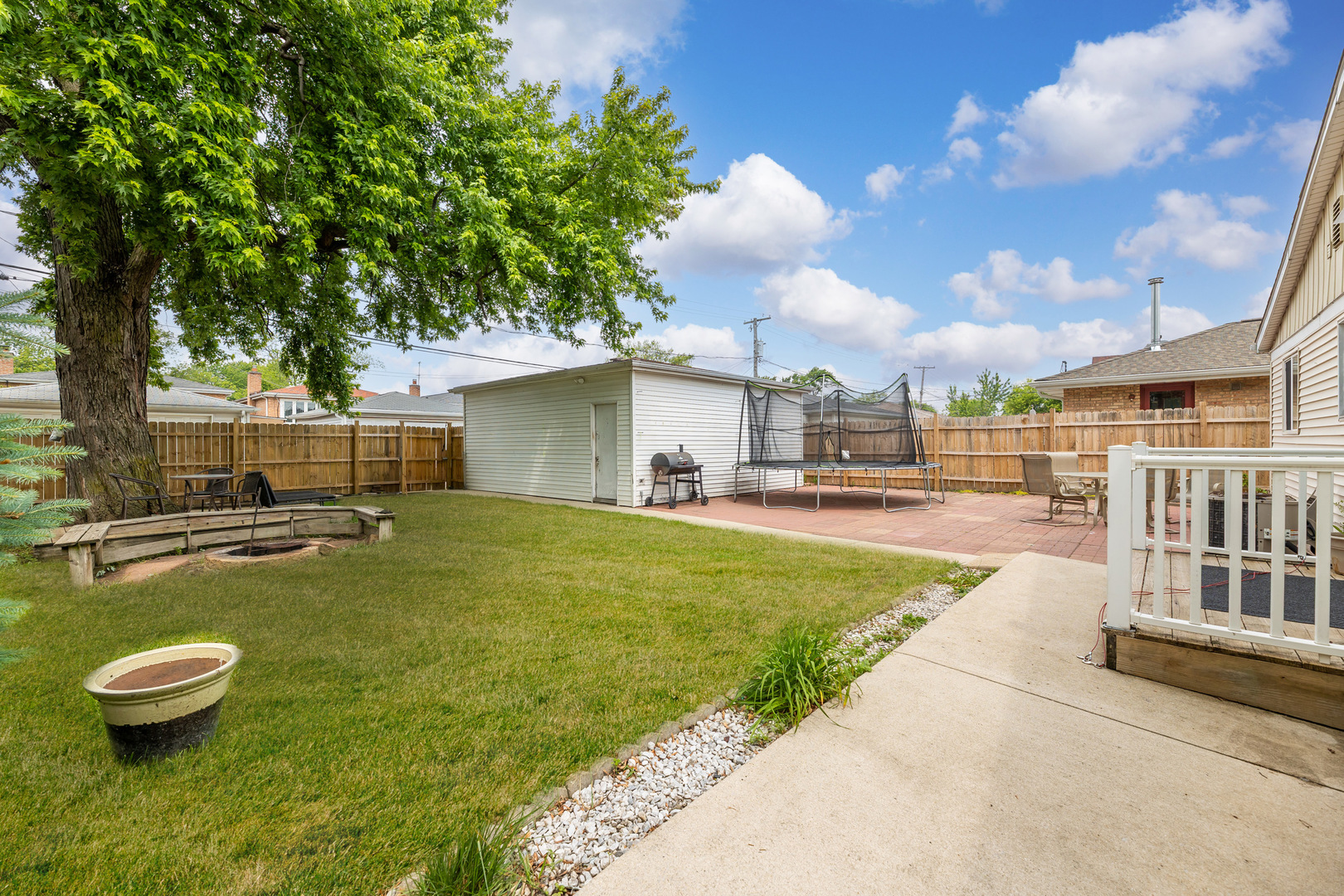 7740 Monitor Avenue, Burbank, IL 60459