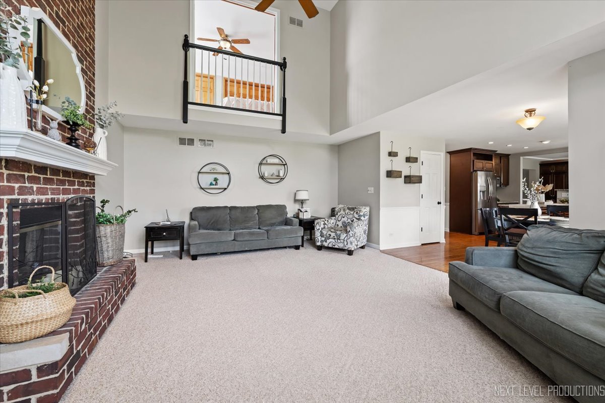 13255 Grill Drive, Plainfield, IL 60585