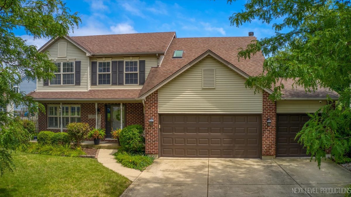 13255 Grill Drive, Plainfield, IL 60585