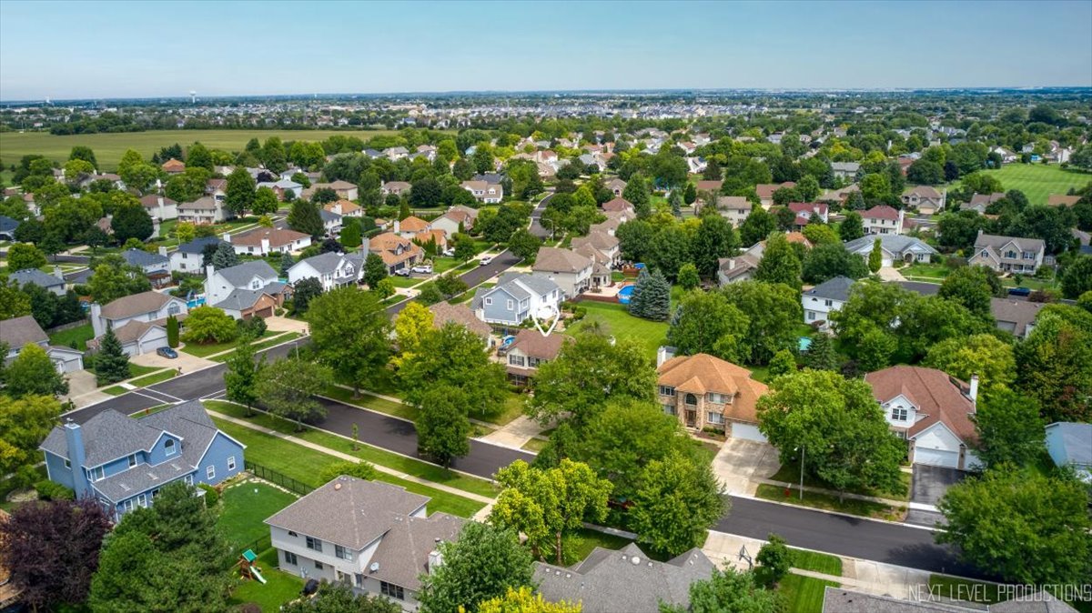 13255 Grill Drive, Plainfield, IL 60585