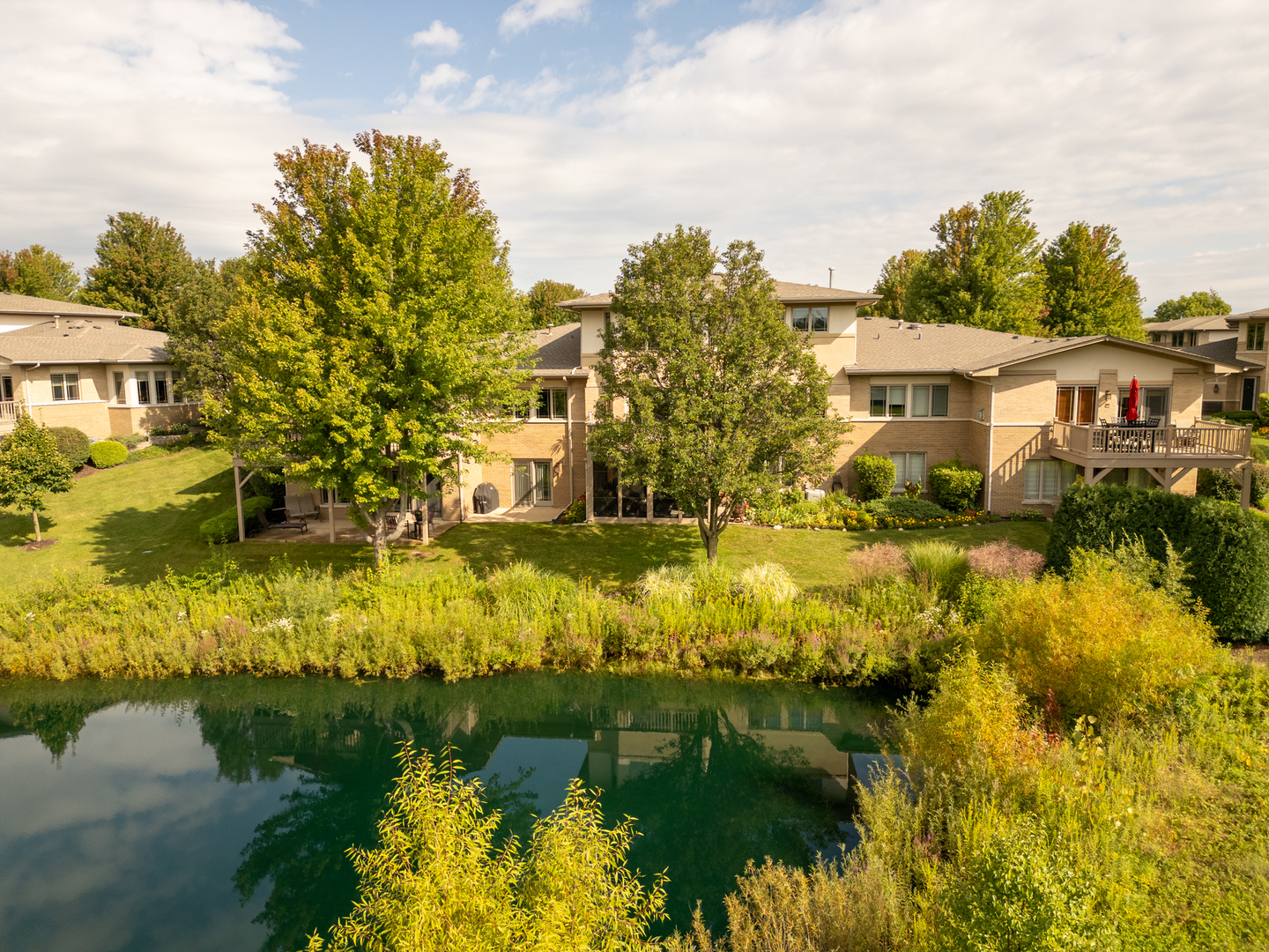 20408 Fallingwater Circle, Frankfort, IL 60423