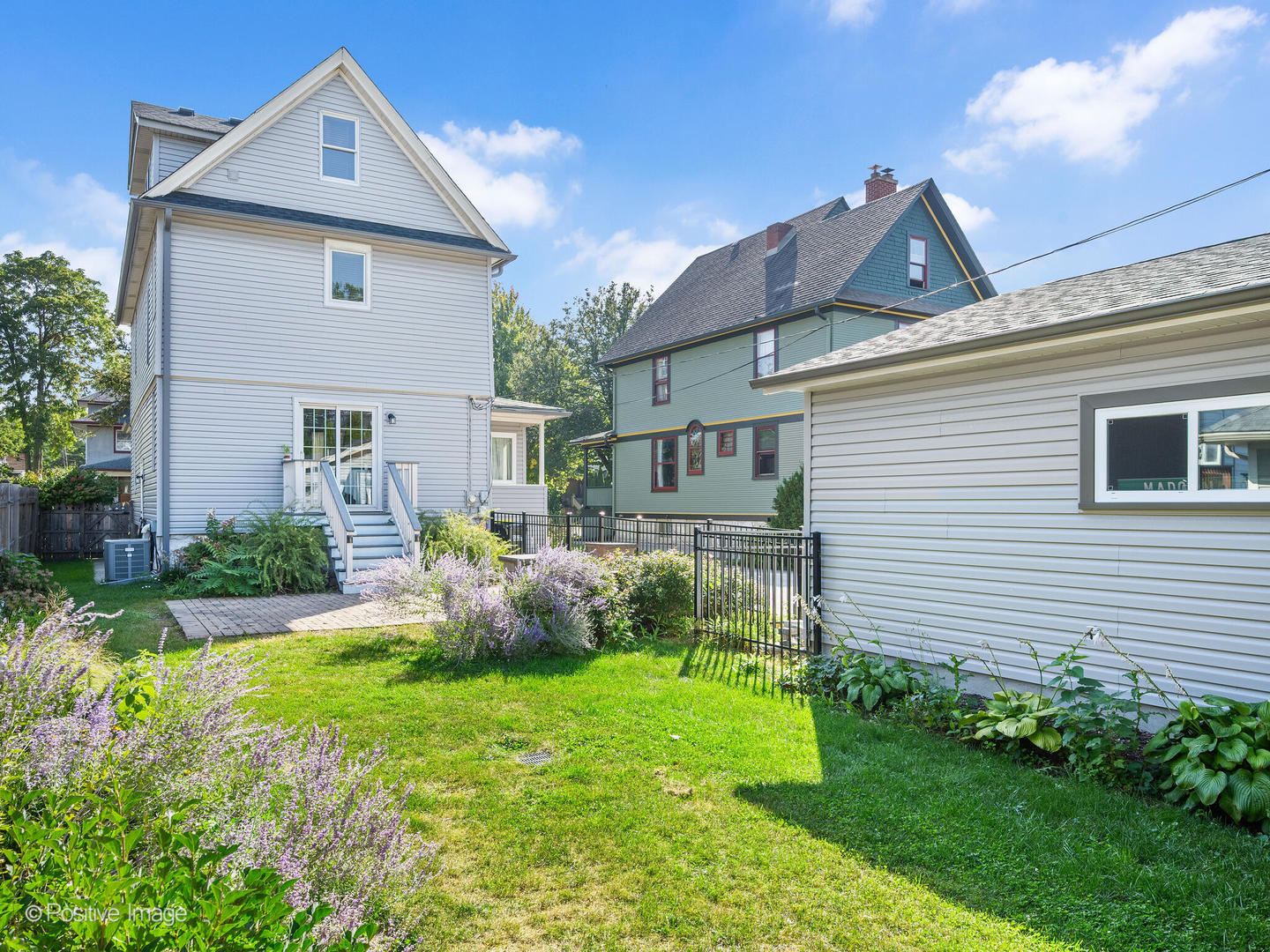 54 N Ashland Avenue, La Grange, IL 60525