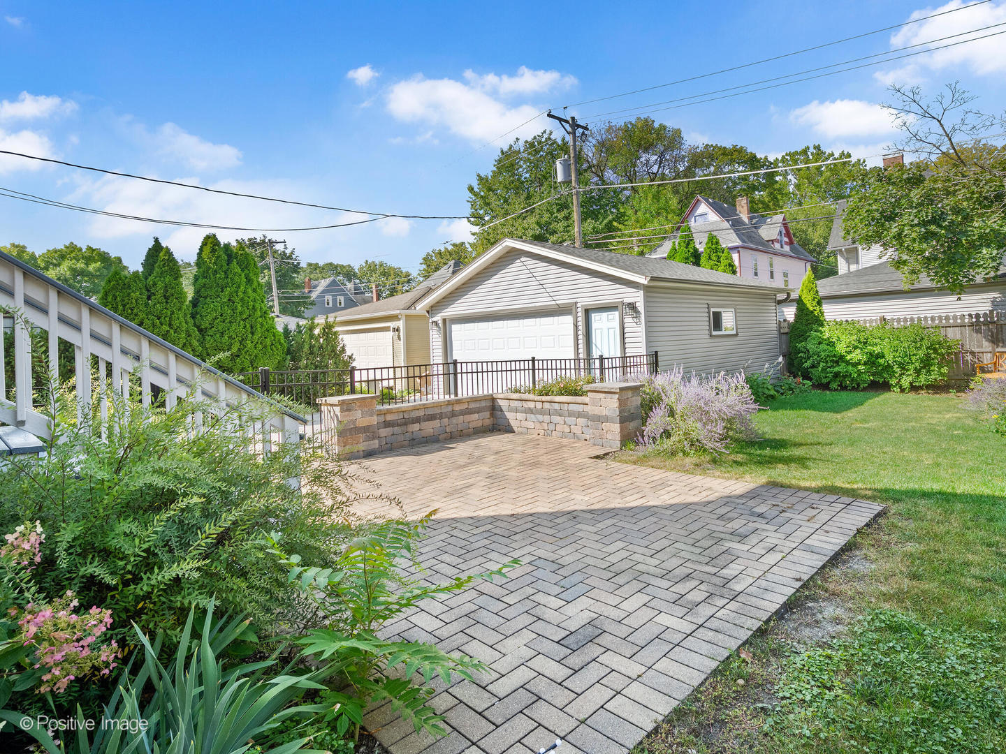 54 N Ashland Avenue, La Grange, IL 60525