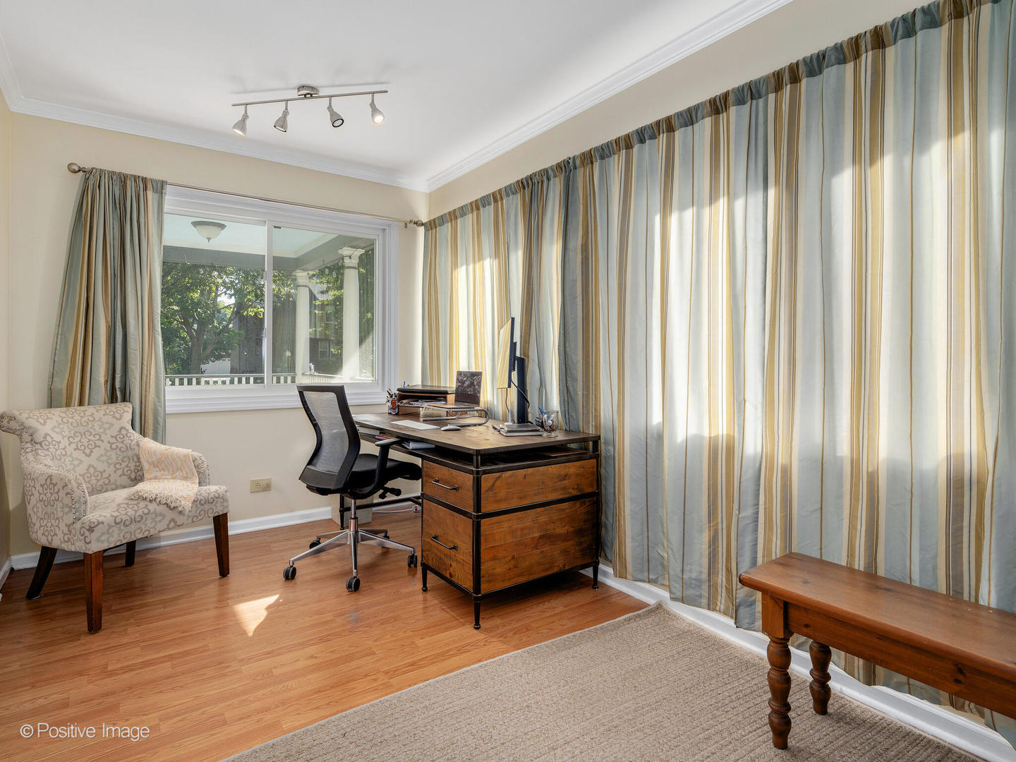 54 N Ashland Avenue, La Grange, IL 60525