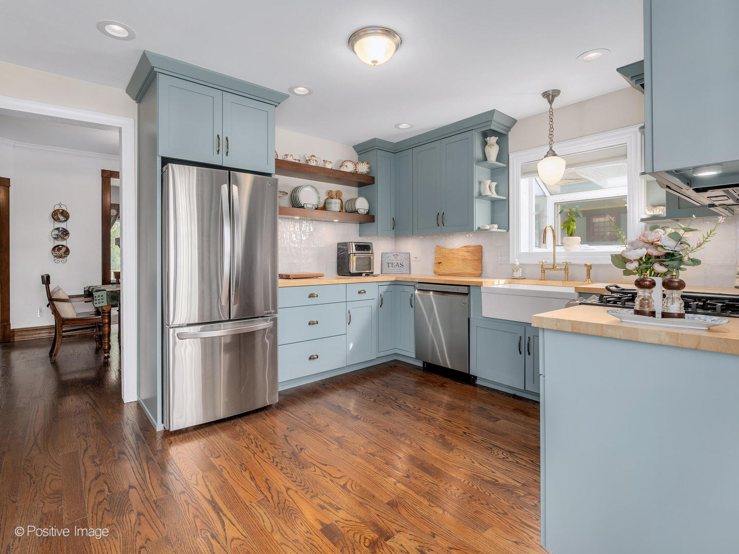 54 N Ashland Avenue, La Grange, IL 60525