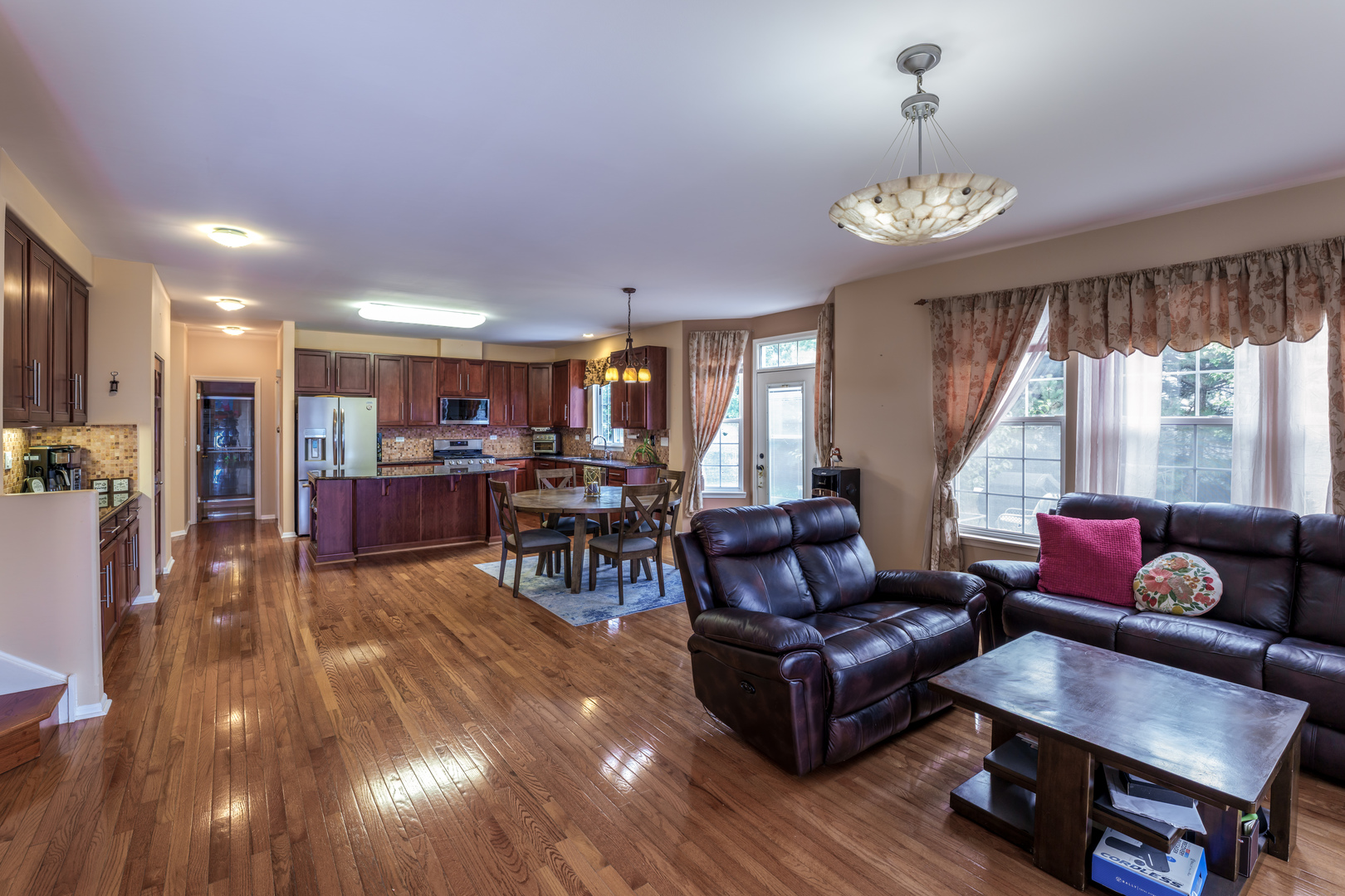 479 W Butterfield Lane, Round Lake, IL 60073