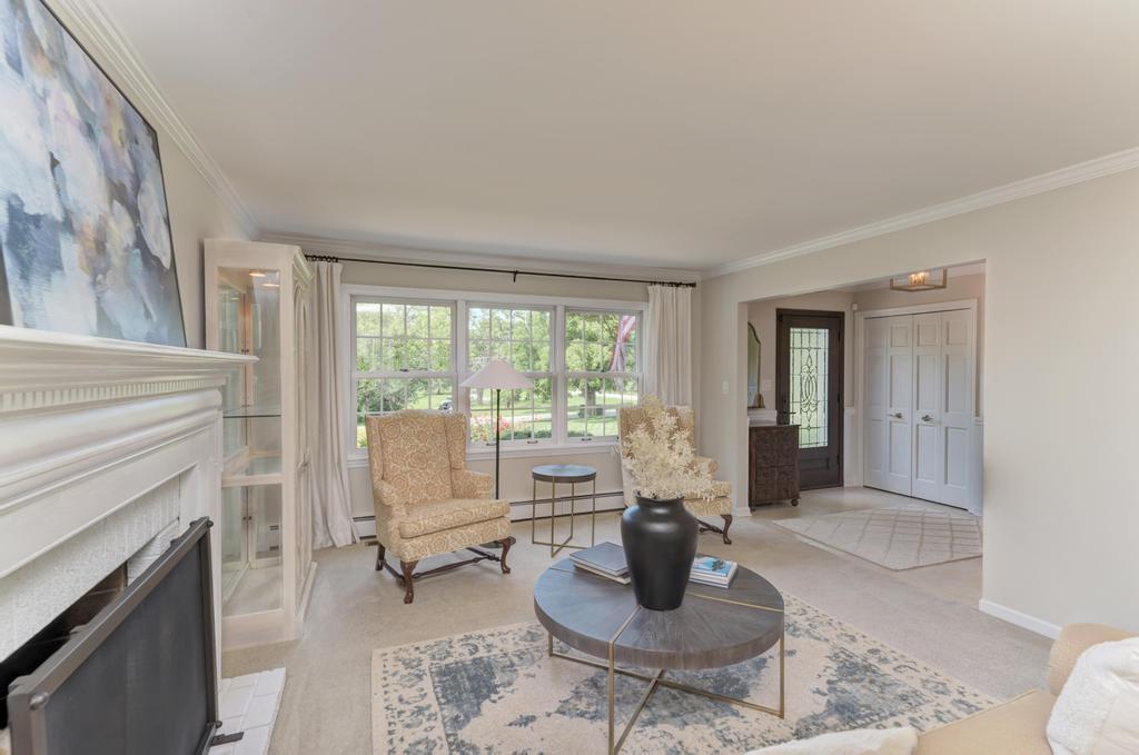 22W425 Broker Road, Medinah, IL 60157