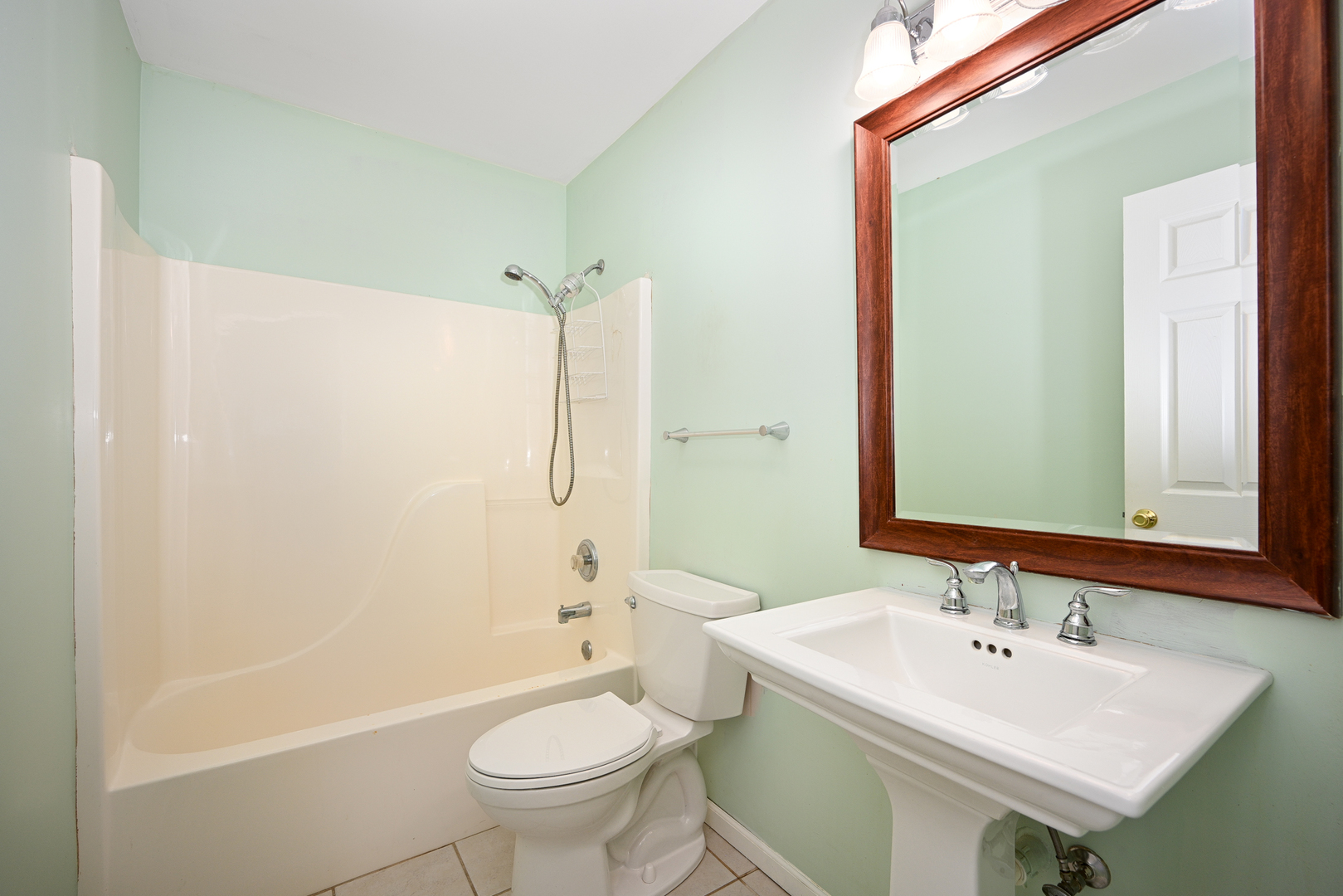 2379 Caton Crest Drive #2379, Crest Hill, IL 60403