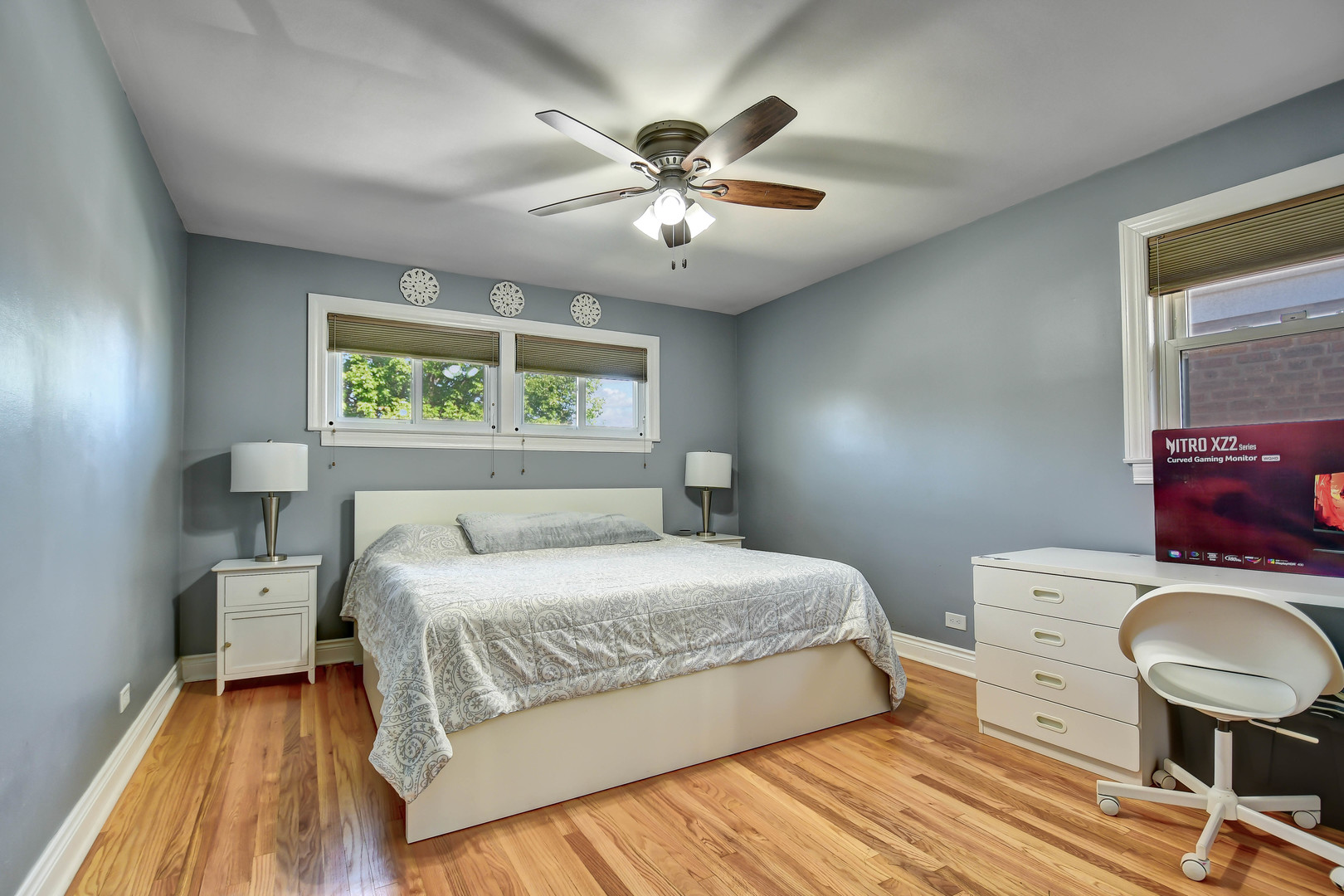 5700 S Monitor Avenue, Chicago, IL 60638