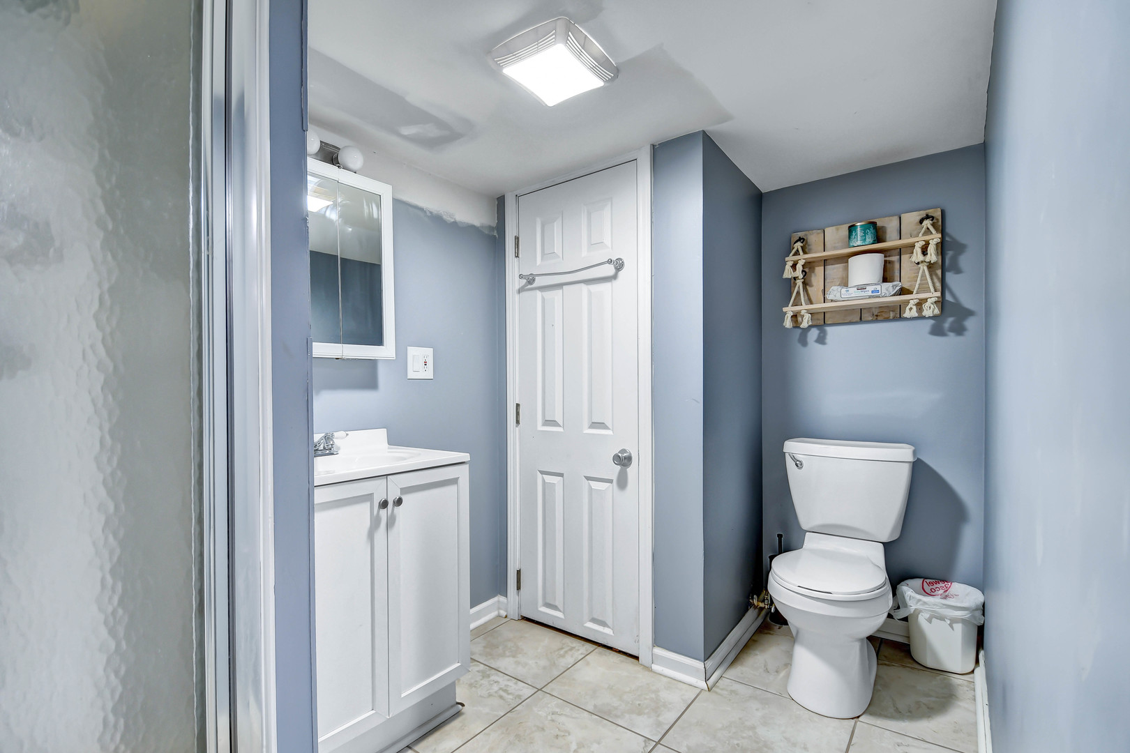 5700 S Monitor Avenue, Chicago, IL 60638