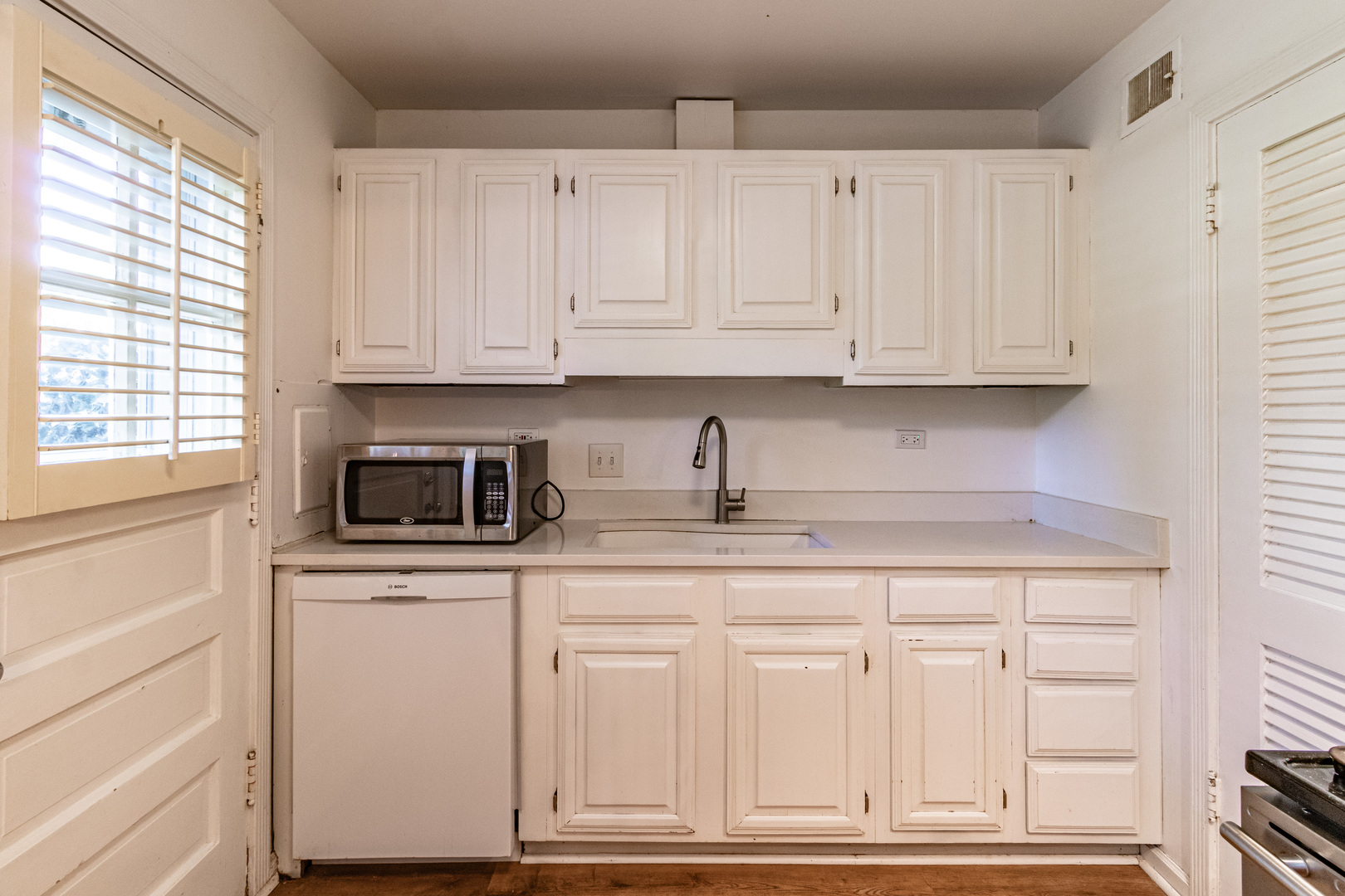 605 4th Street, Wilmette, IL 60091