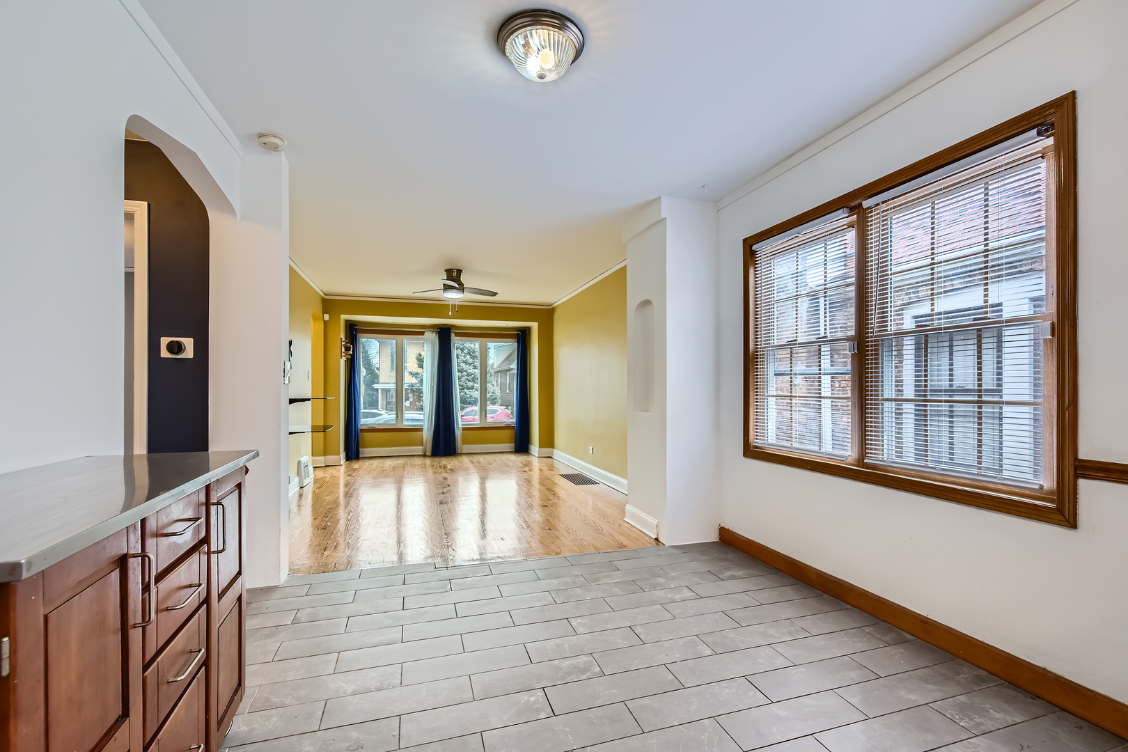 6112 S Kilbourn Avenue, Chicago, IL 60629