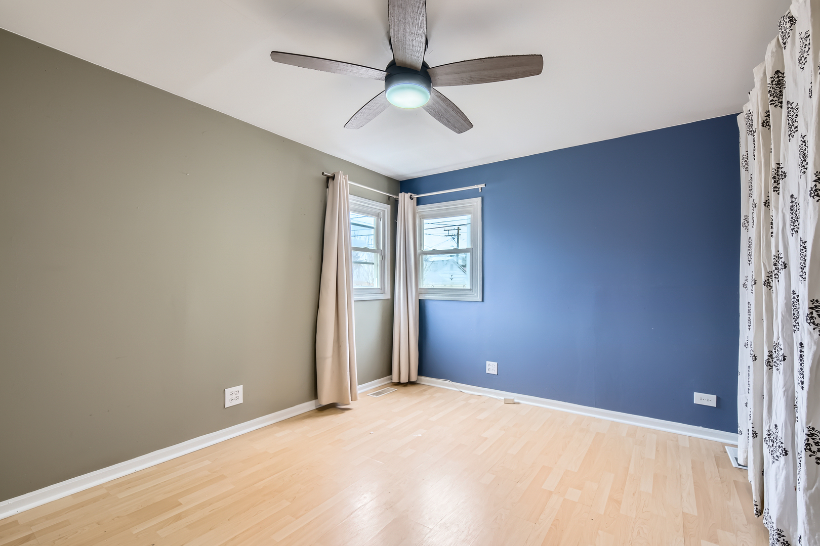 6112 S Kilbourn Avenue, Chicago, IL 60629