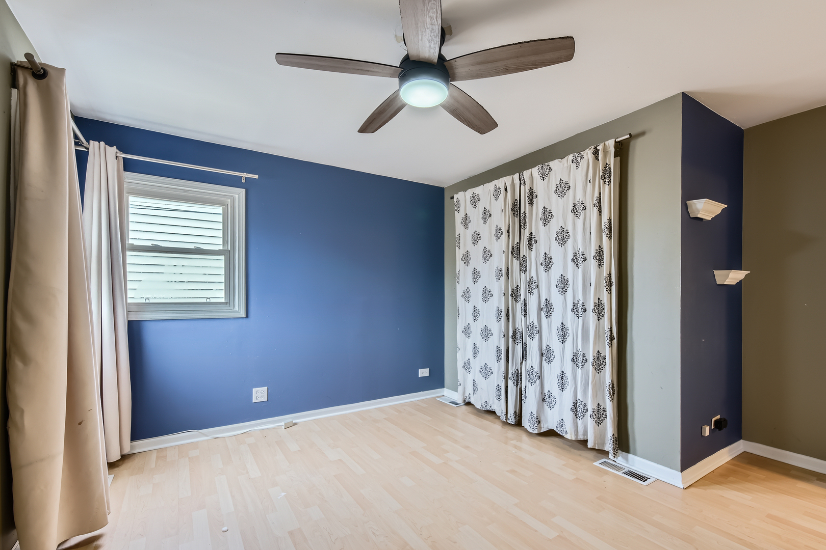 6112 S Kilbourn Avenue, Chicago, IL 60629