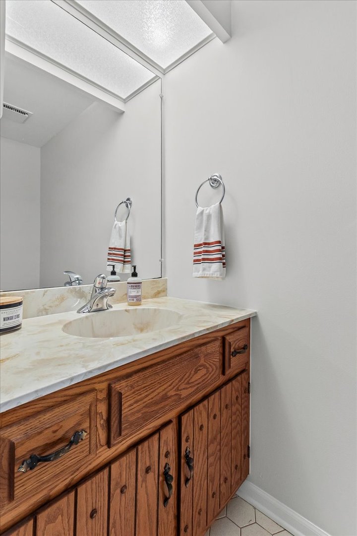 1162 Spring Garden Circle #64, Naperville, IL 60563