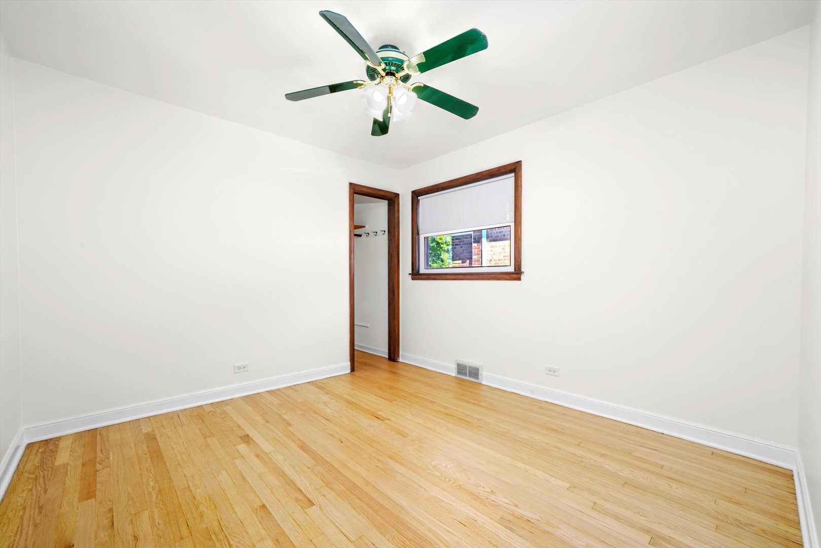 9933 S Fairfield Avenue, Chicago, IL 60655