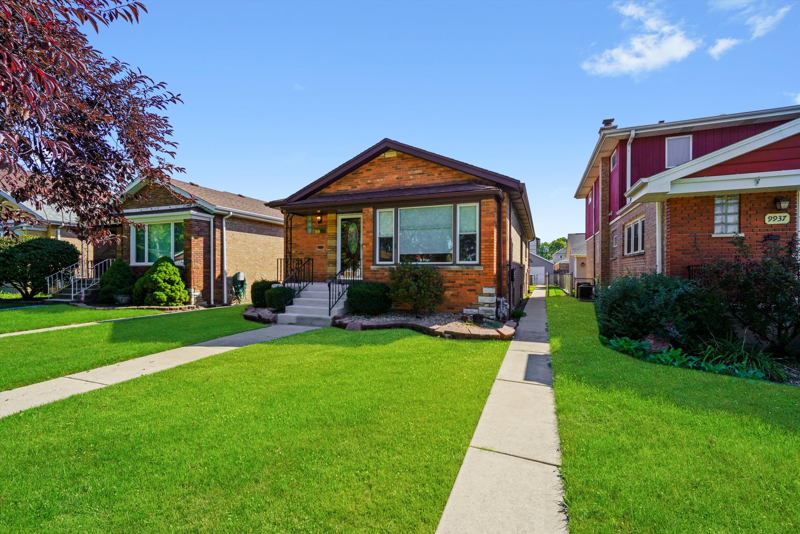 9933 S Fairfield Avenue, Chicago, IL 60655