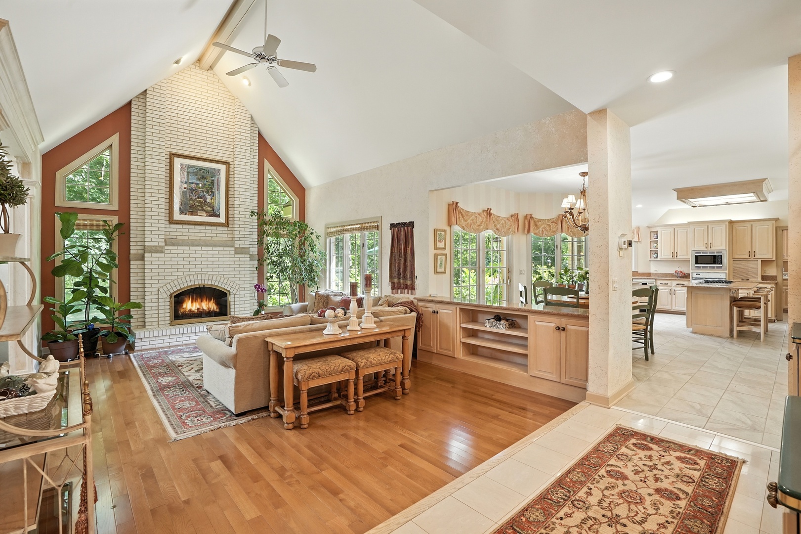 935 N Butternut Circle, Frankfort, IL 60423