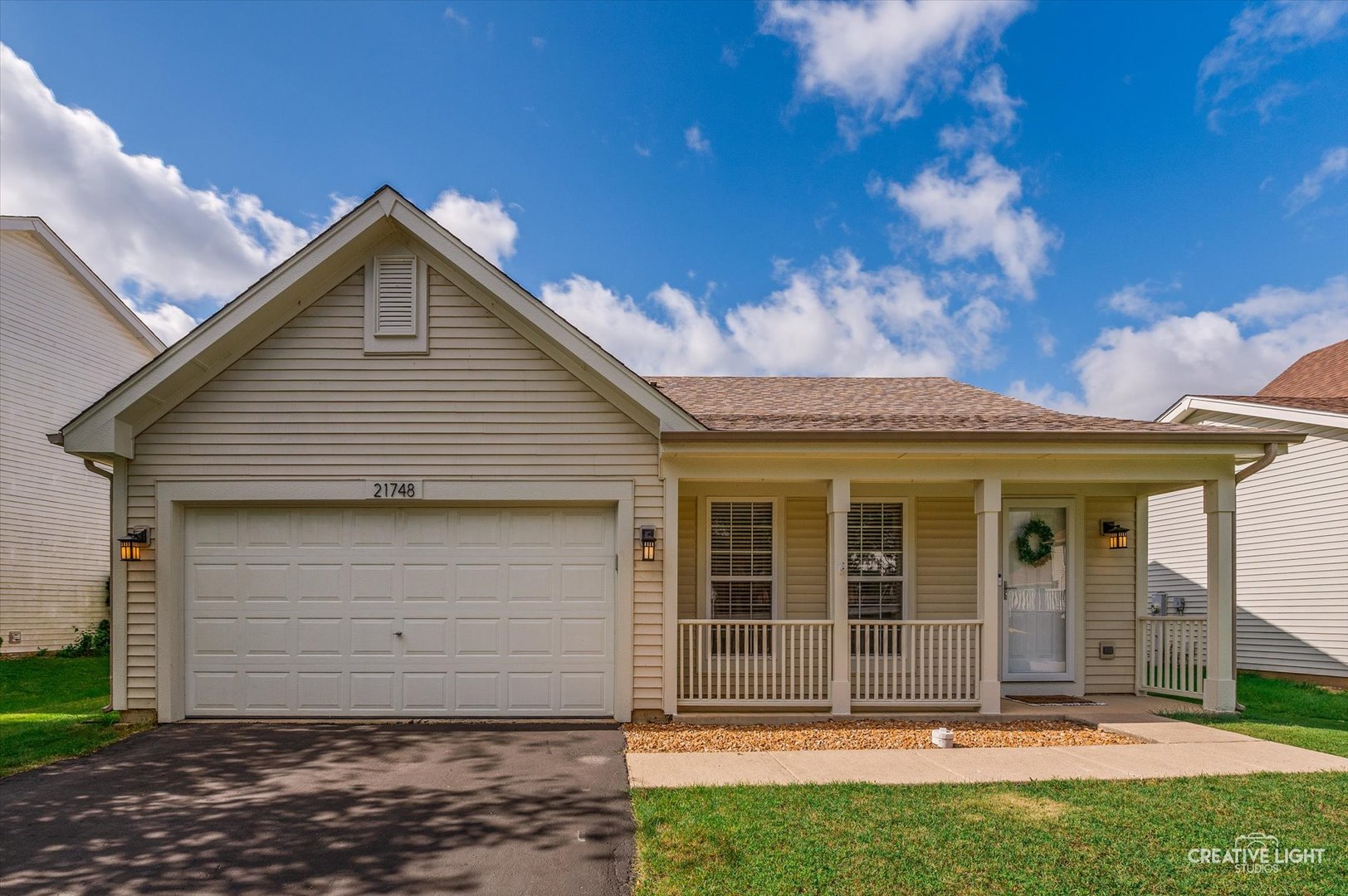 21748 W Hemingway Court, Plainfield, IL 60544