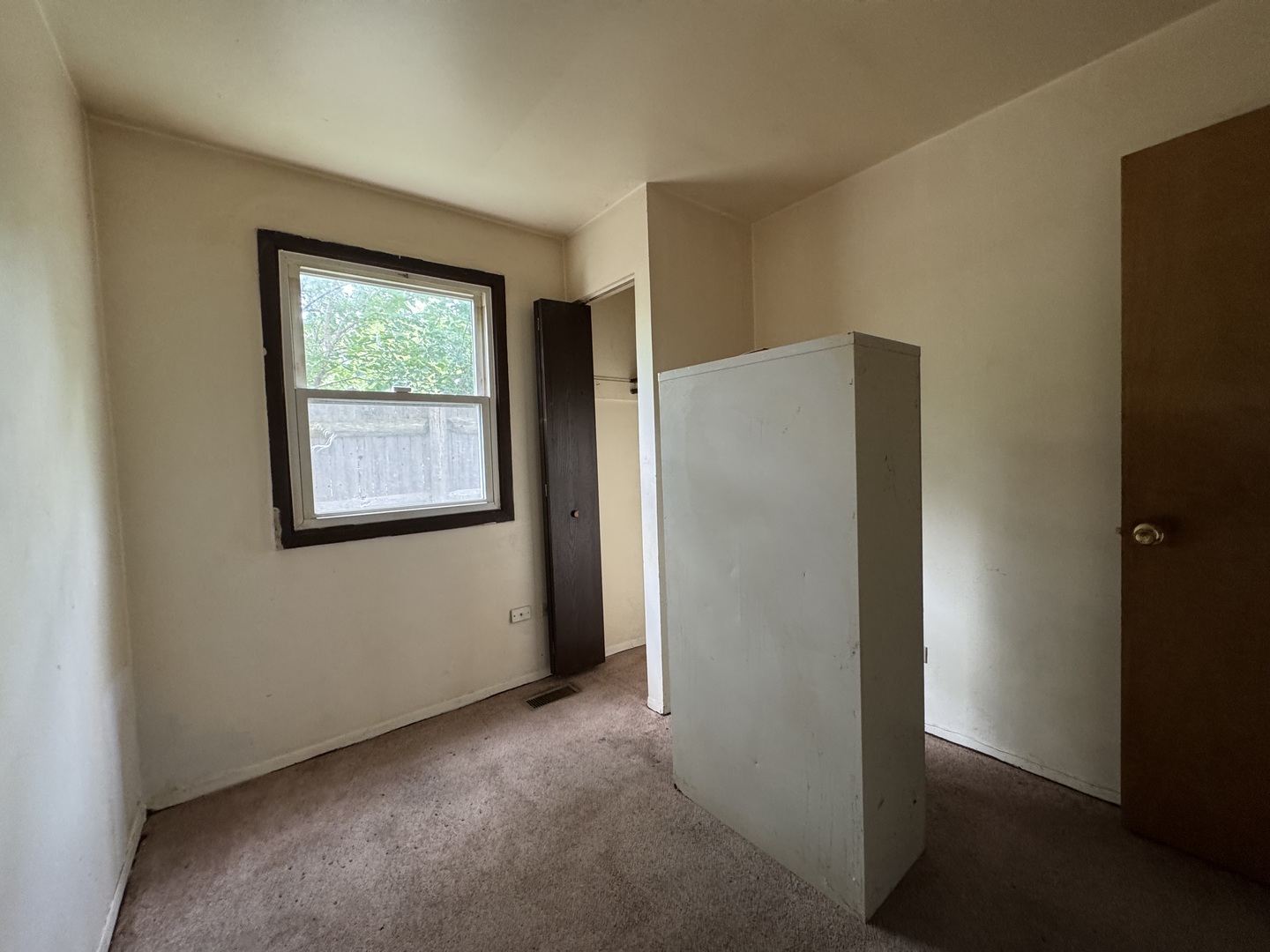 21630 Peterson Avenue, Sauk Village, IL 60411