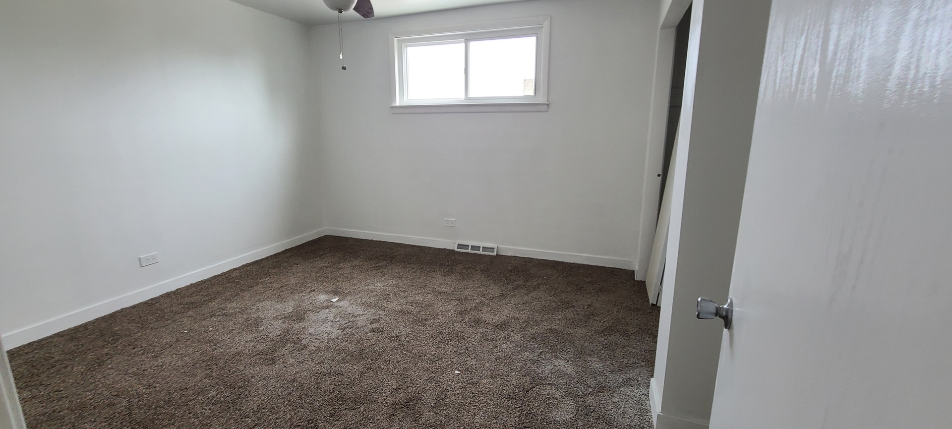 14751 PULASKI Road, Midlothian, IL 60445