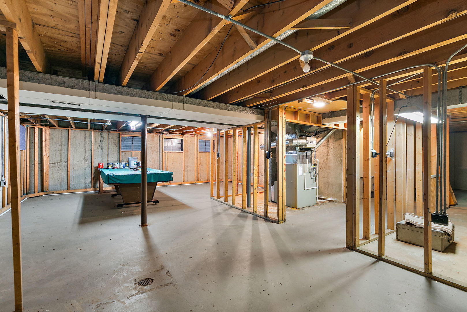 397 W Walnut Avenue, Des Plaines, IL 60016
