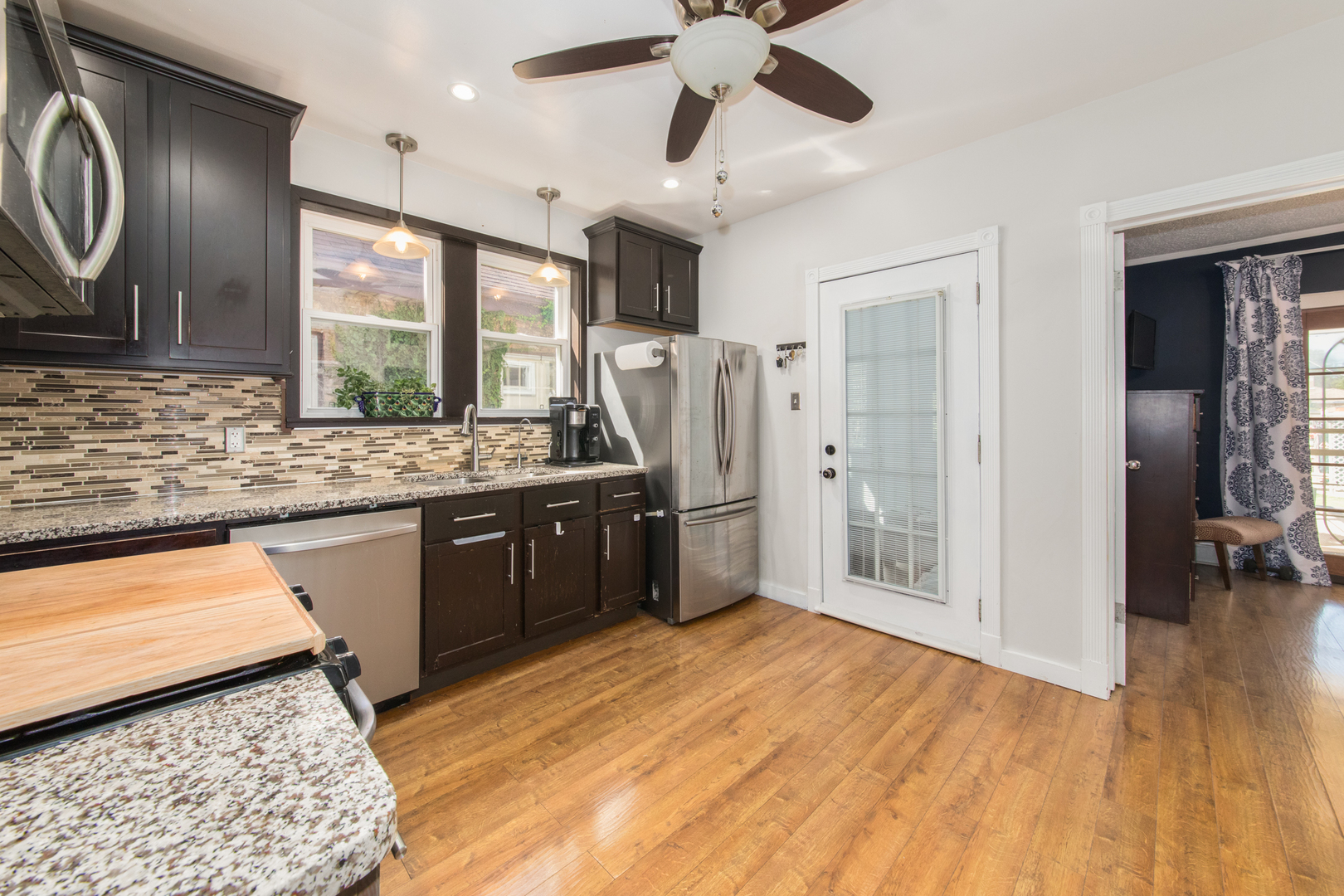 1710 N Newland Avenue, Chicago, IL 60707