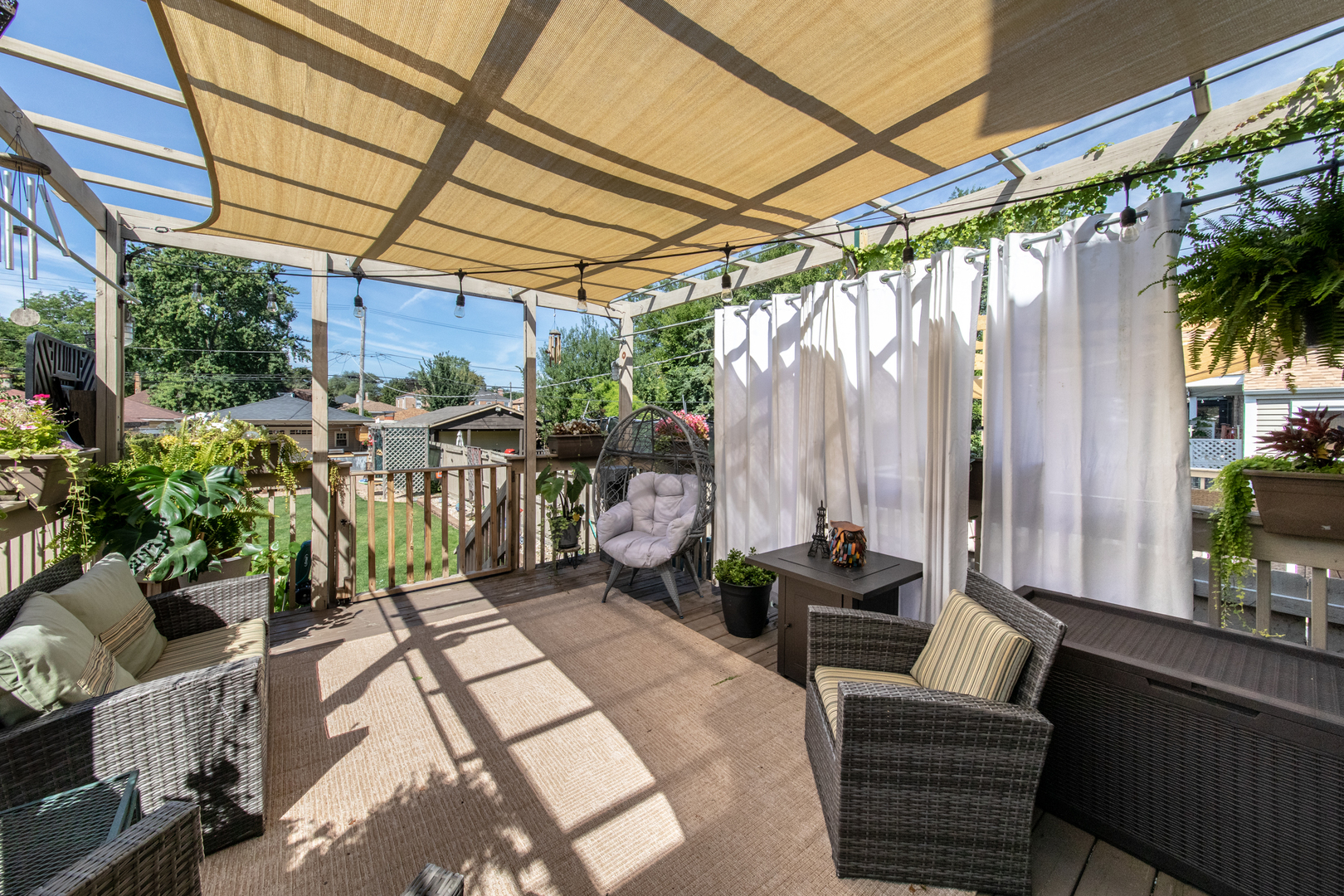 1710 N Newland Avenue, Chicago, IL 60707