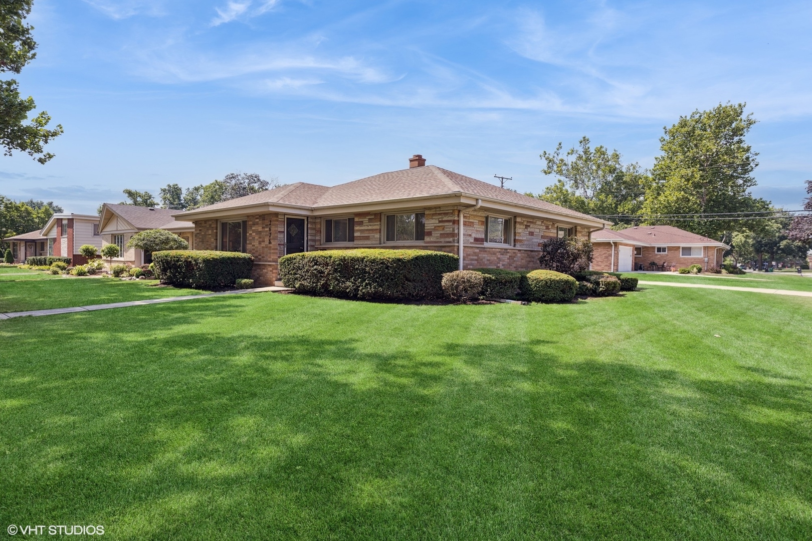 2626 Sunnyside Avenue, Westchester, IL 60154
