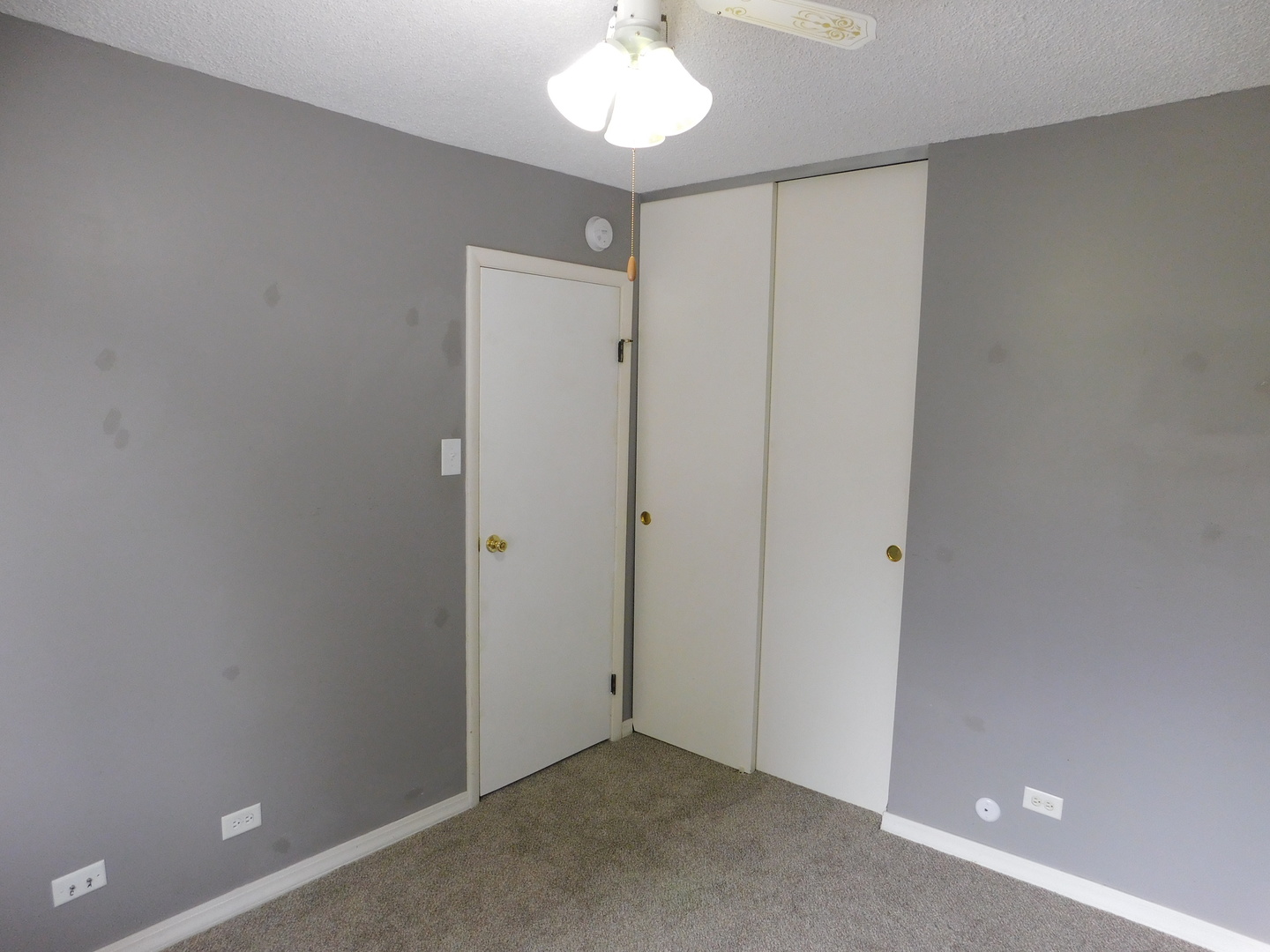 1308 Court O, Hanover Park, IL 60133