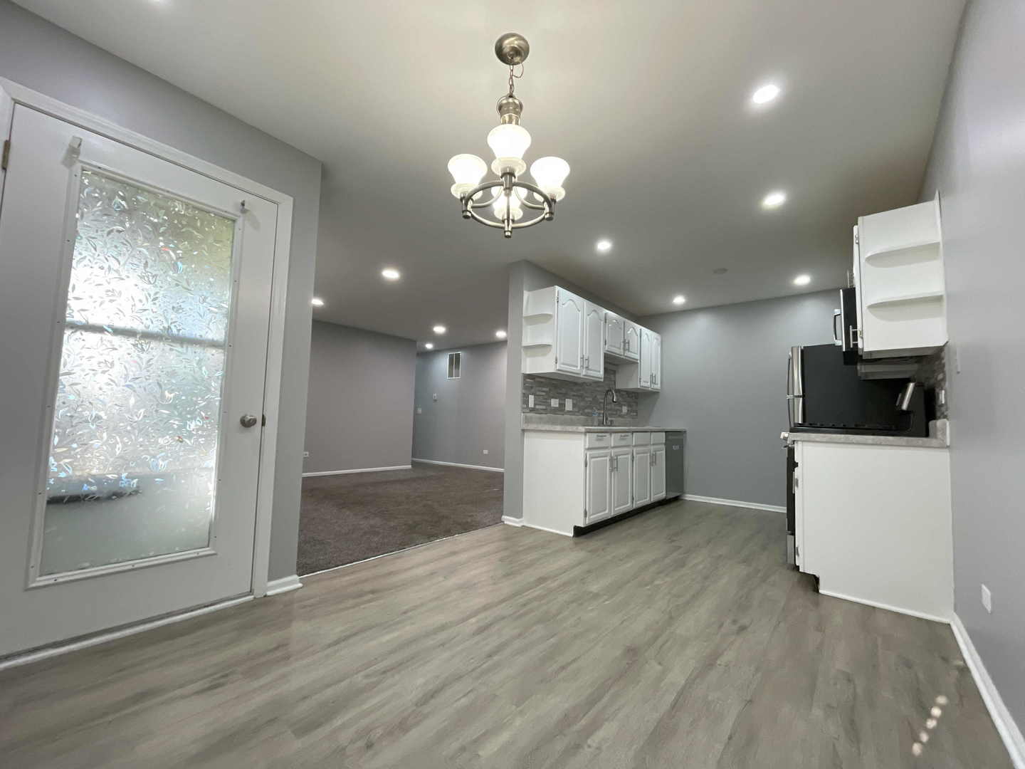 690 Thorntree Court #D1, Bartlett, IL 60103