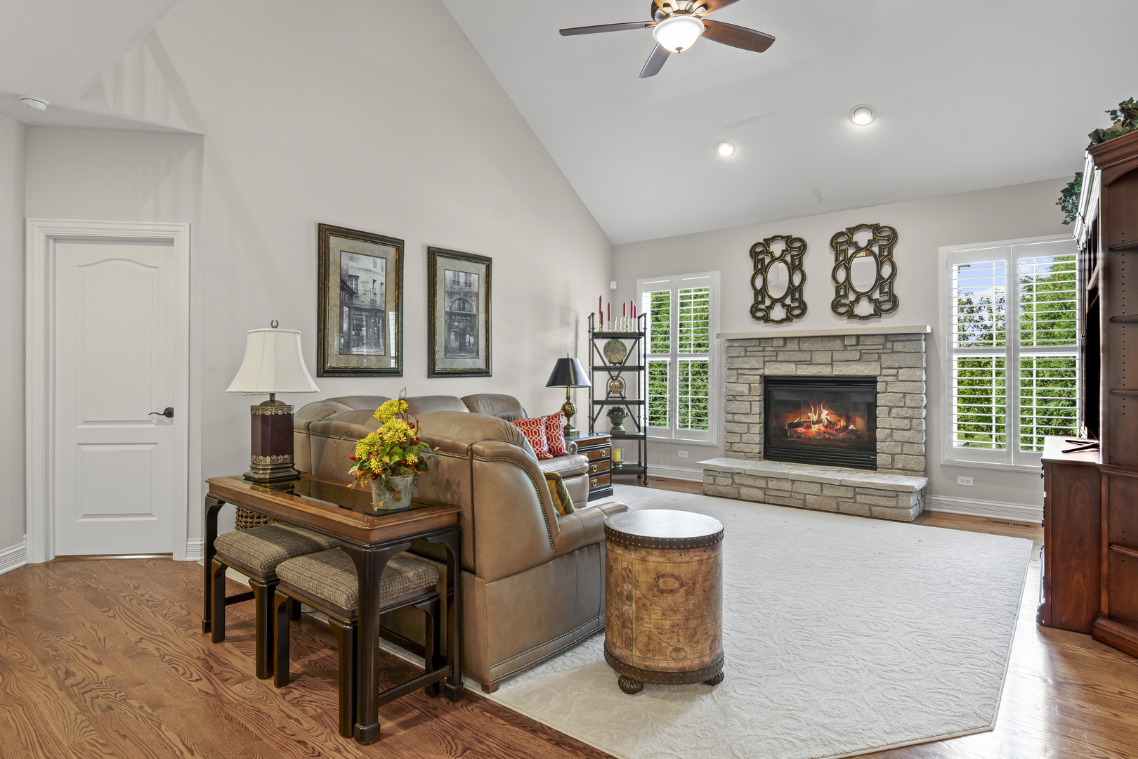 2746 Nicole Circle, Aurora, IL 60502