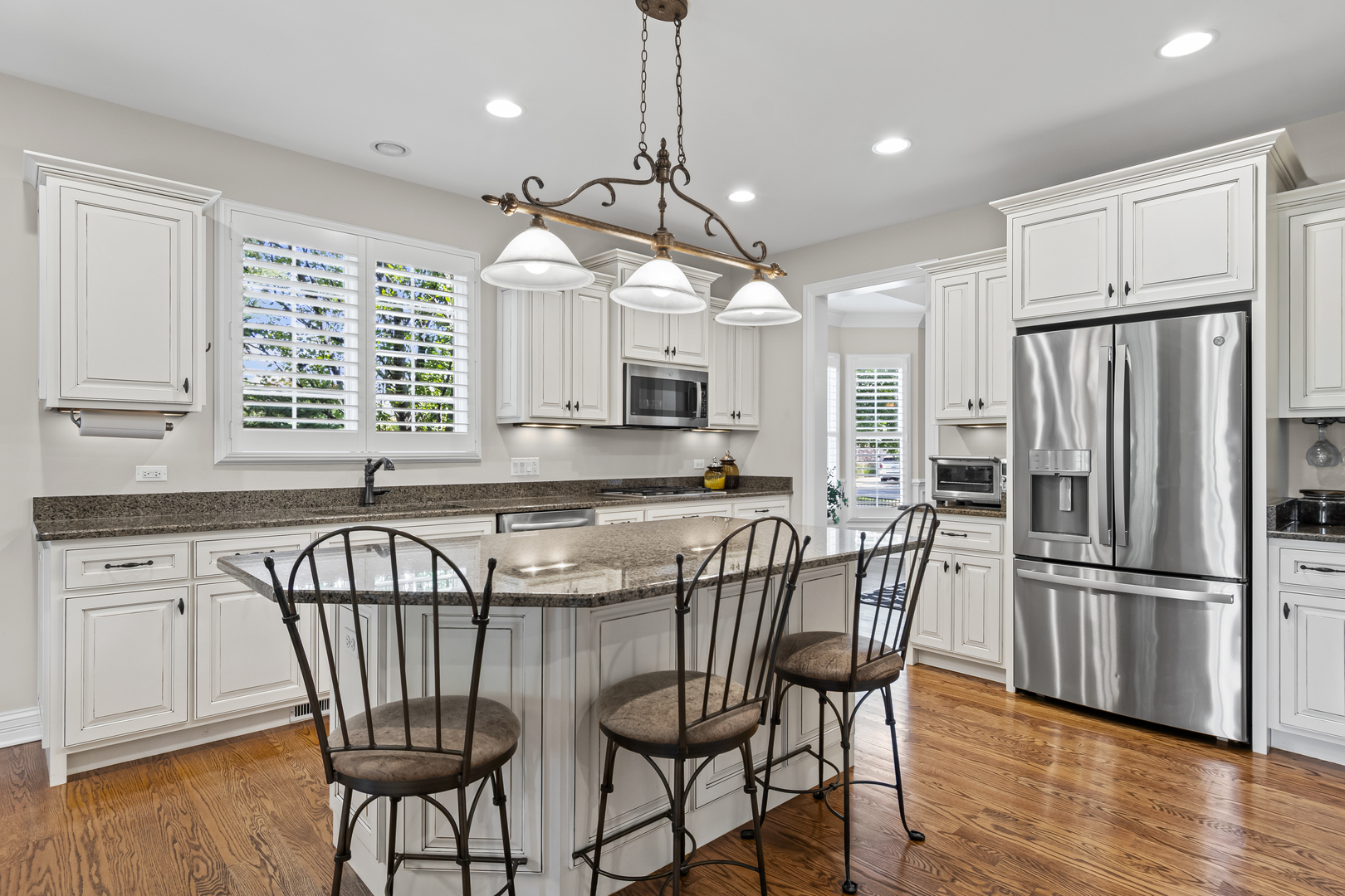 2746 Nicole Circle, Aurora, IL 60502