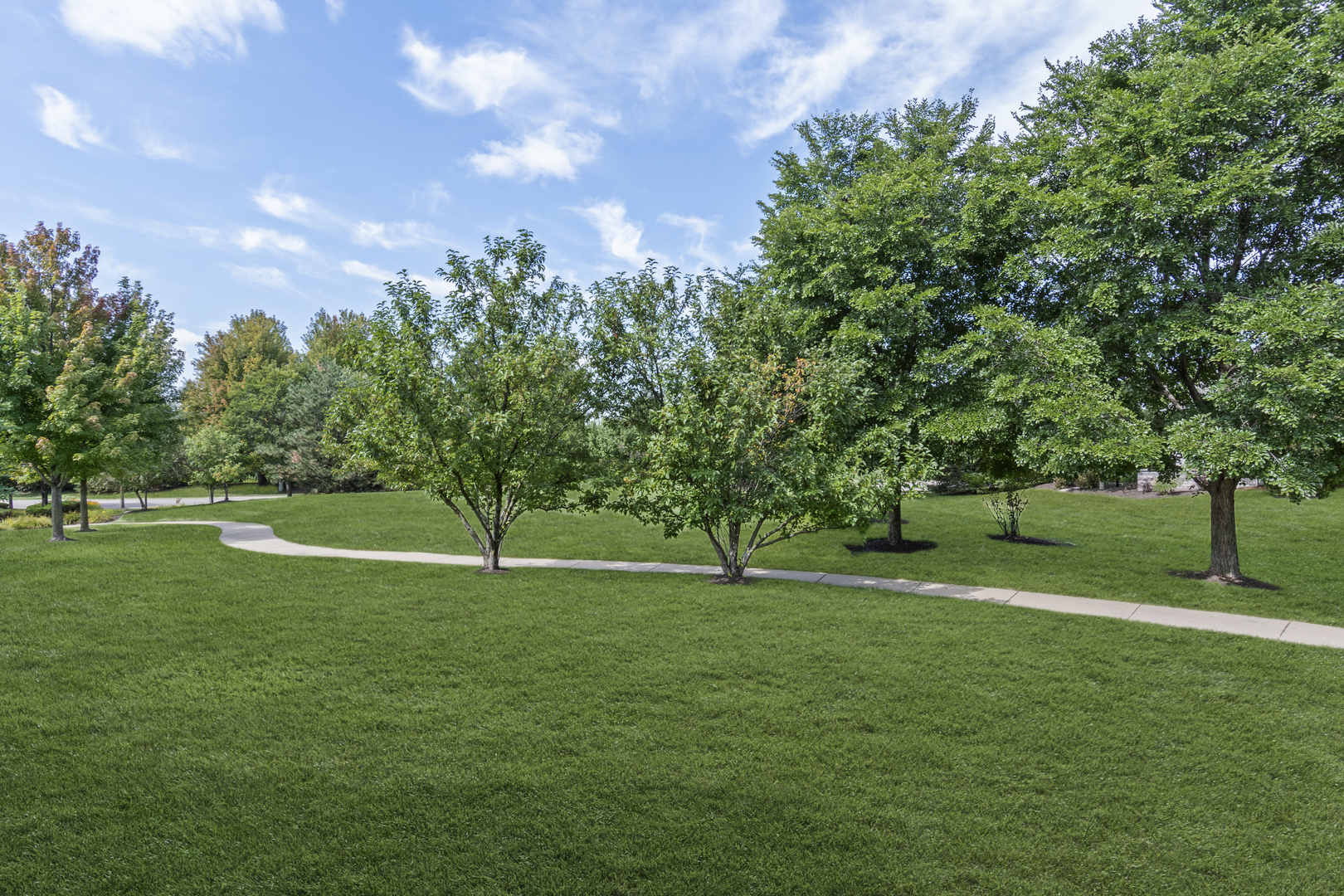 2746 Nicole Circle, Aurora, IL 60502