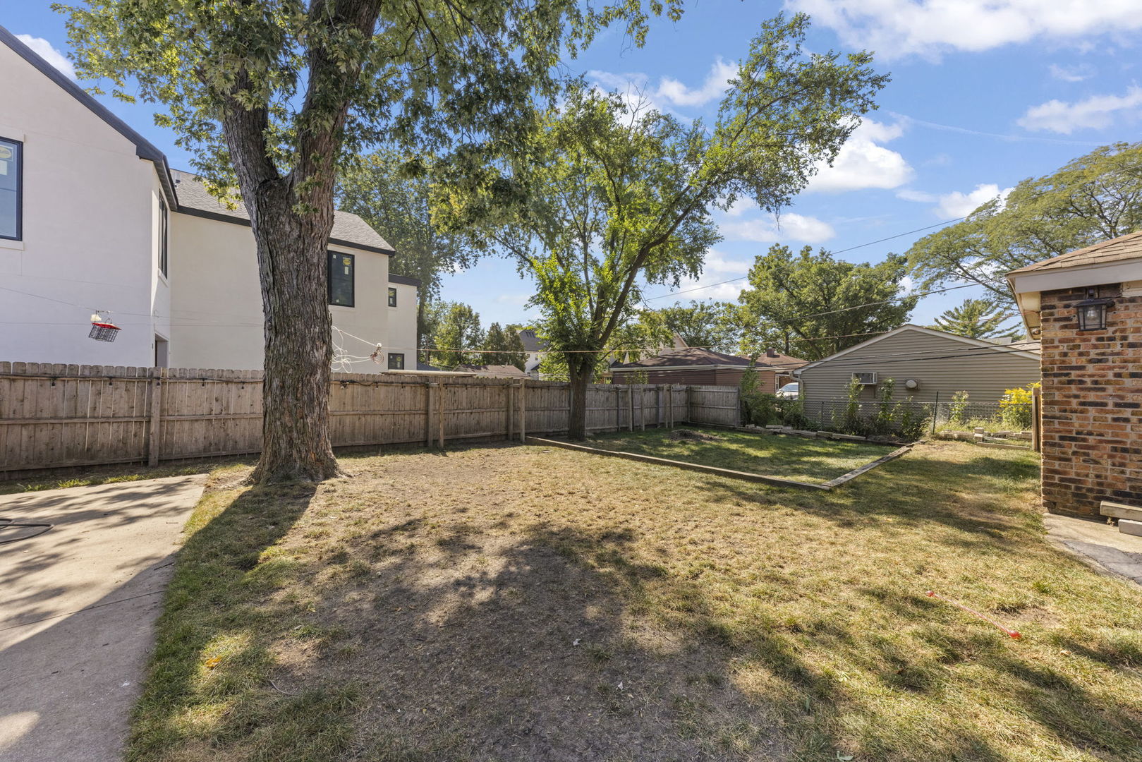 442 N Ridgeland Avenue, Elmhurst, IL 60126