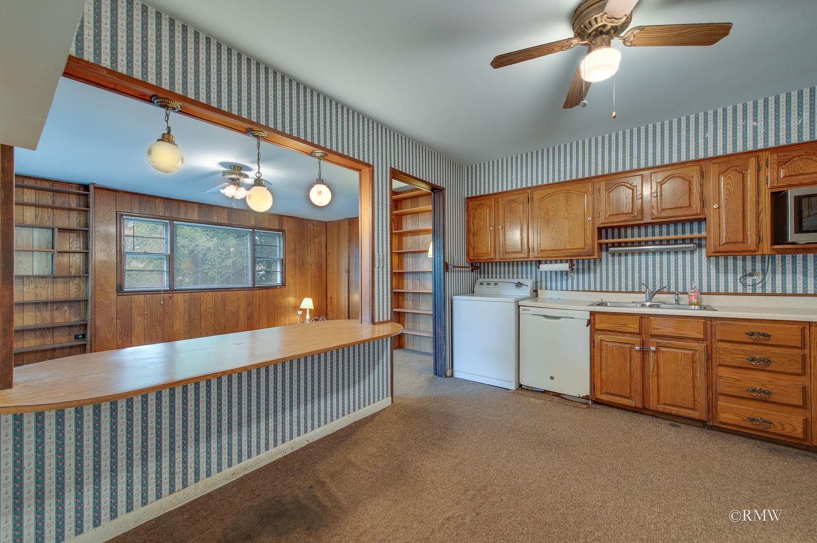 502 Oakton Street, Elk Grove Village, IL 60007