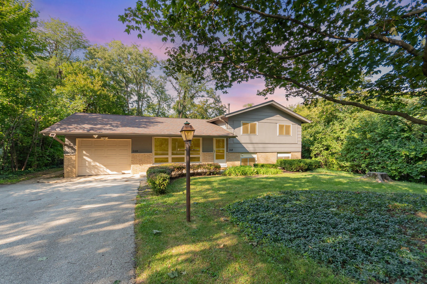 248 41st Street, Downers Grove, IL 60515