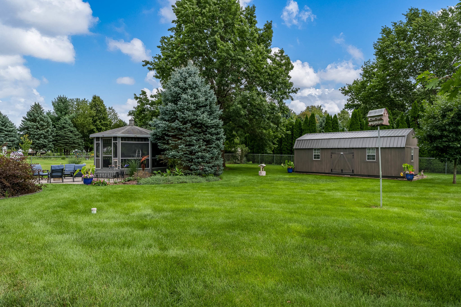 6427 Greystone, Roscoe, IL 61073