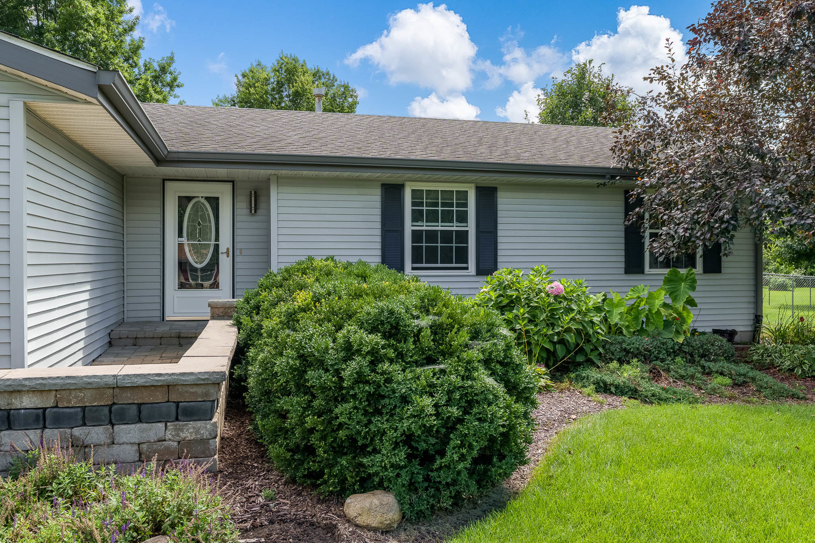 6427 Greystone, Roscoe, IL 61073