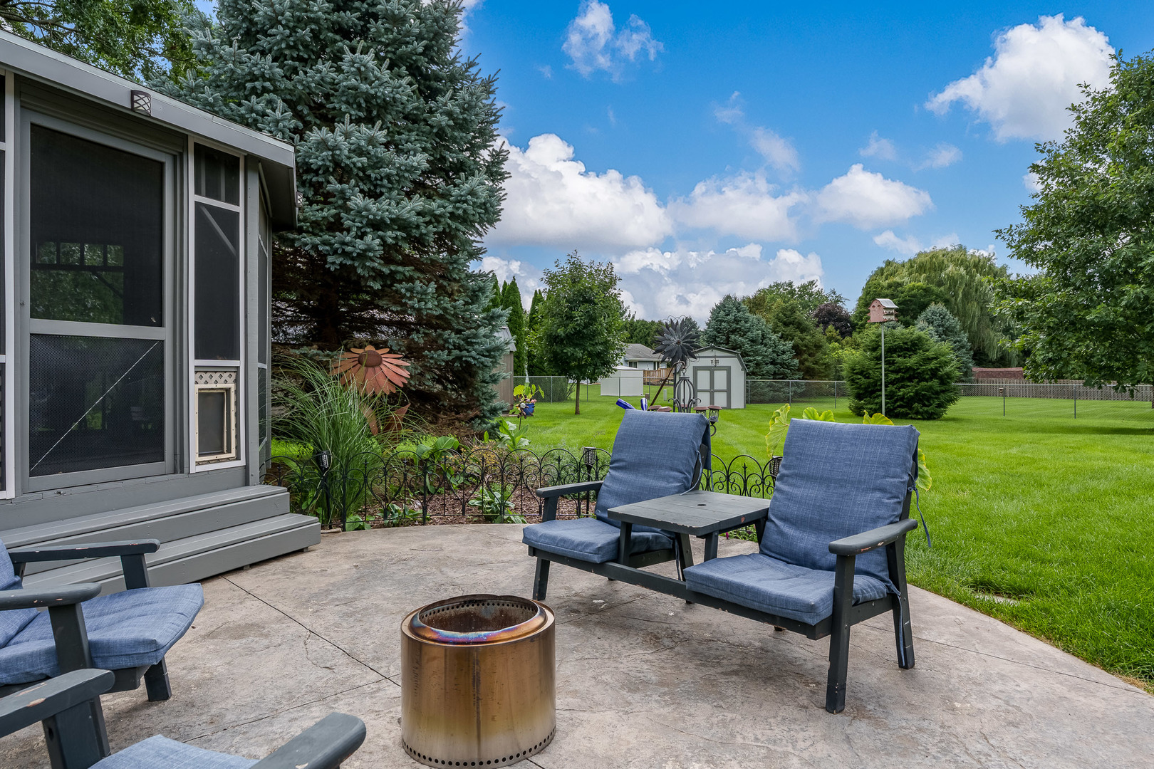 6427 Greystone, Roscoe, IL 61073