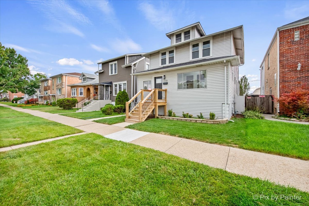 2122 N 73rd Court, Elmwood Park, IL 60707