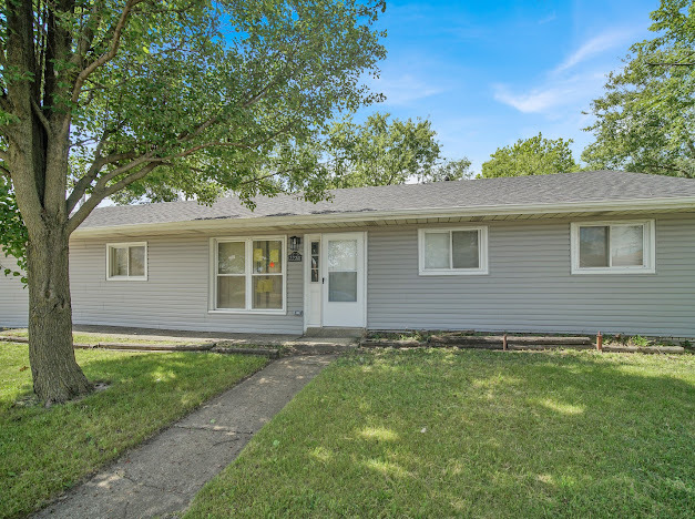 22248 KARLOV Avenue, Richton Park, IL 60471