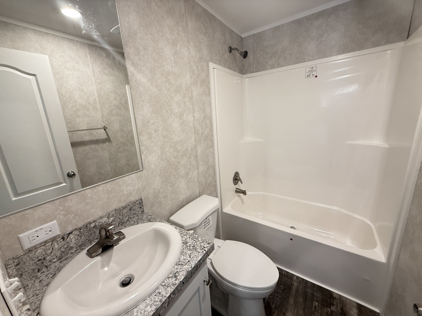 1712 S Dixie Highway #214, Crete, IL 60417