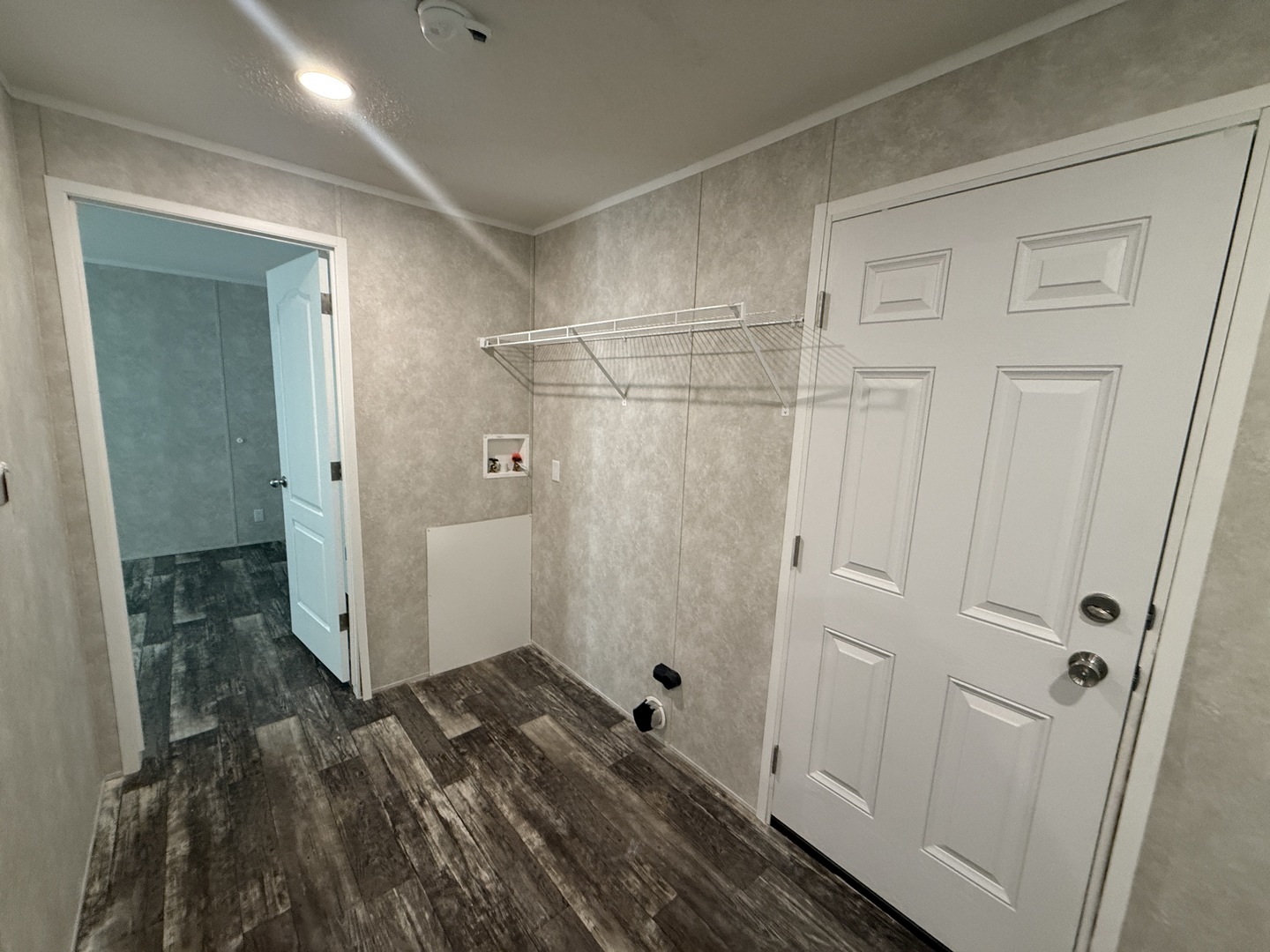 1712 S Dixie Highway #214, Crete, IL 60417