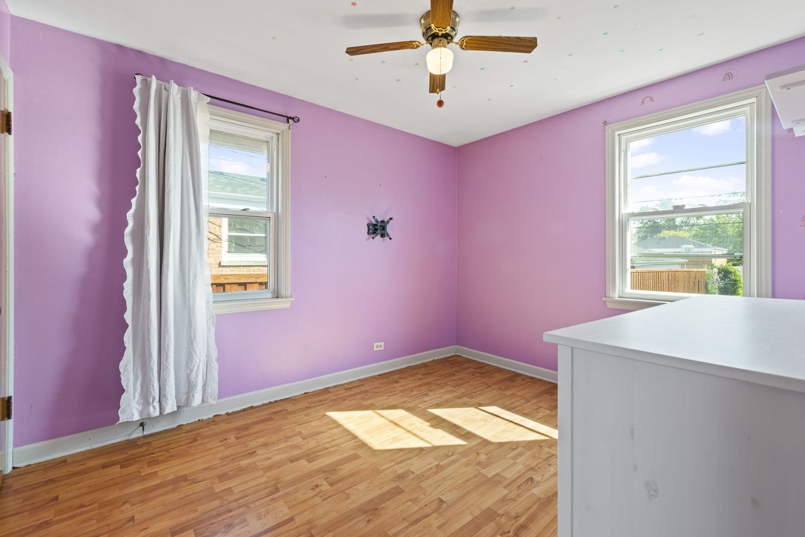 425 N Jackson Boulevard, Hillside, IL 60162