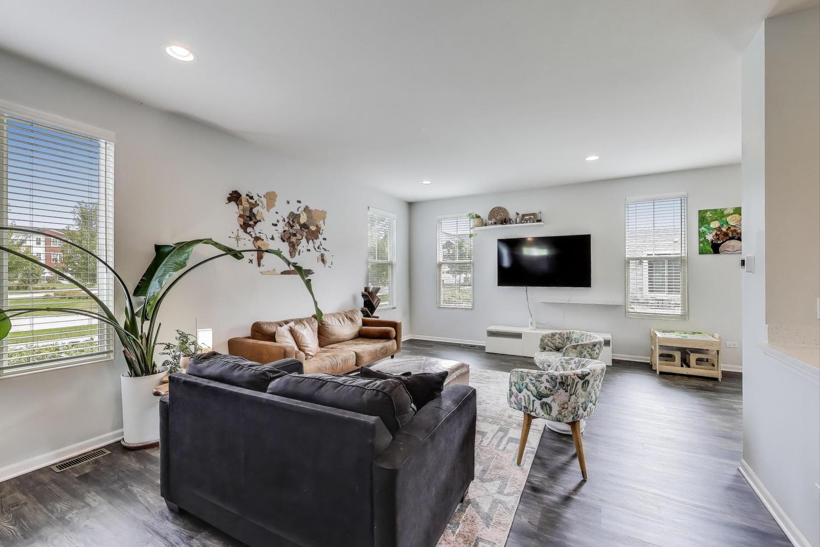 4129 Winslow Court, Aurora, IL 60504